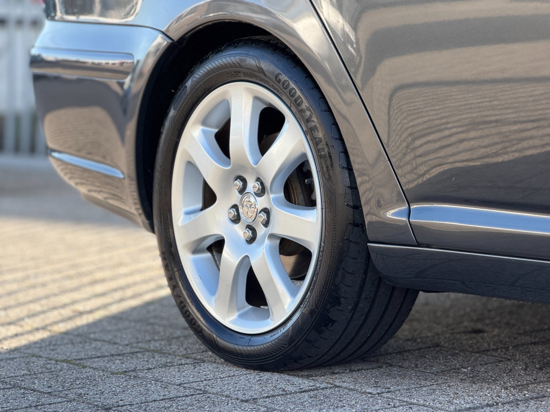 Foto van Toyota Toyota Avensis
