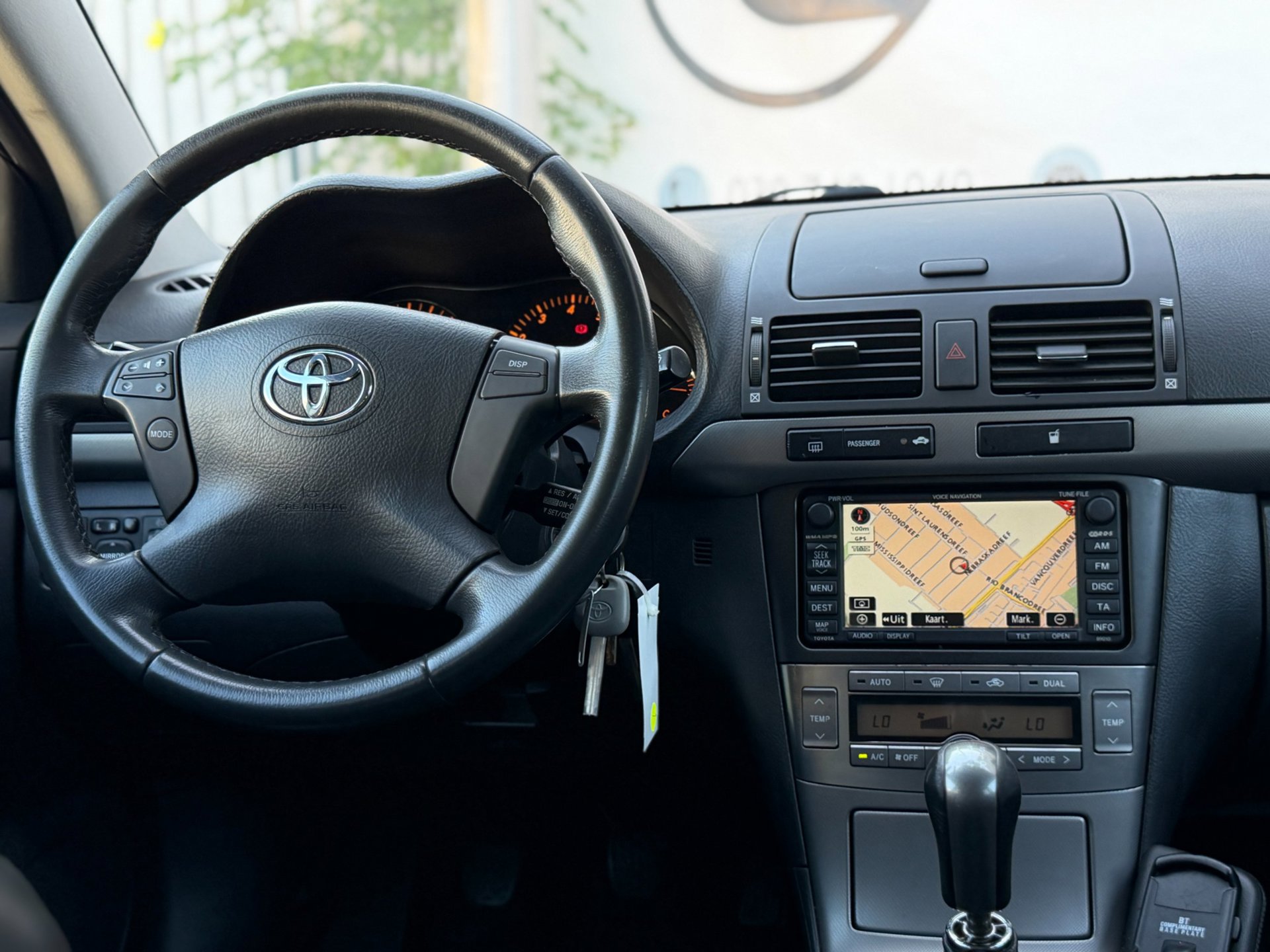 Foto van Toyota Toyota Avensis
