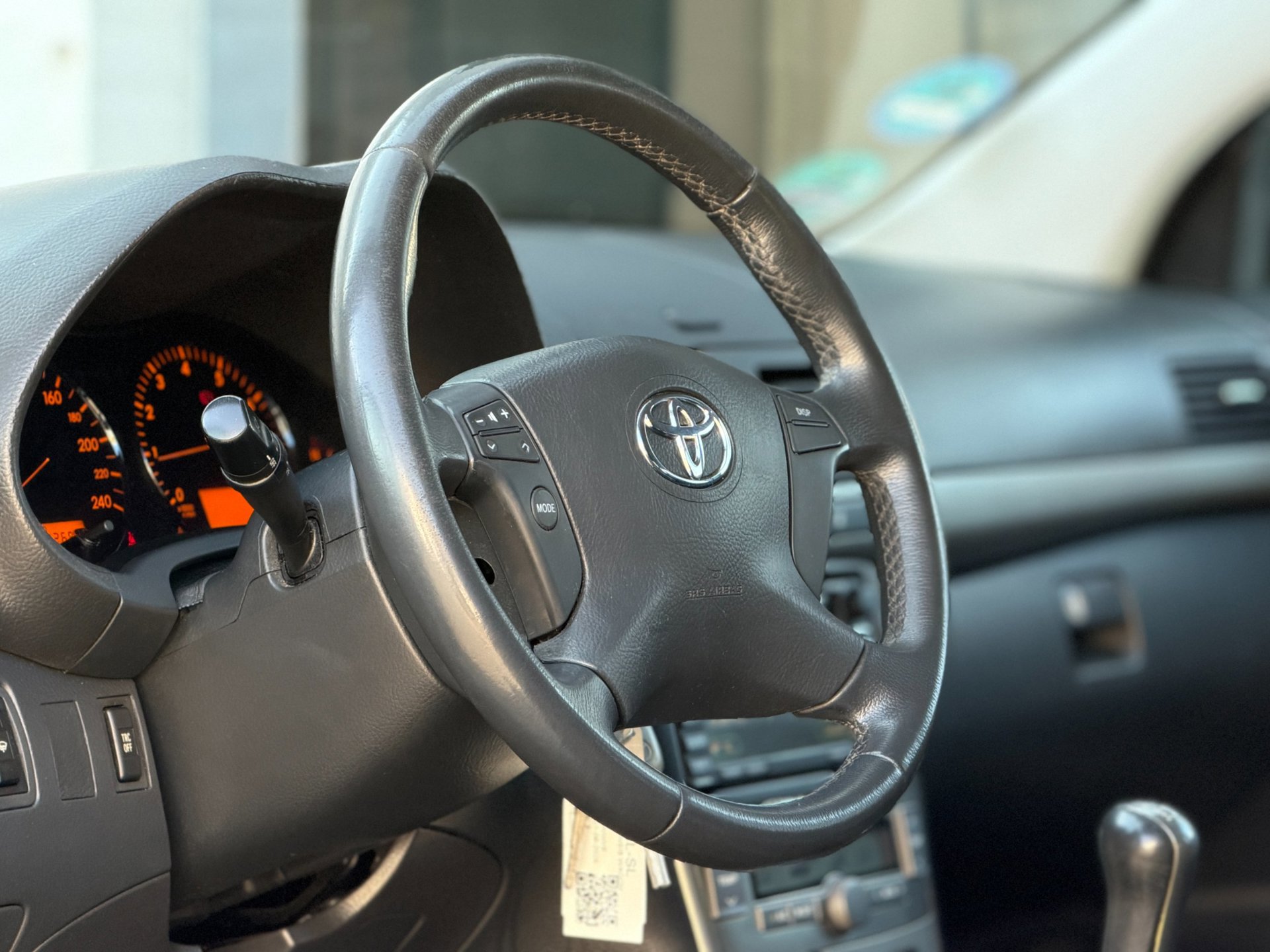 Foto van Toyota Toyota Avensis