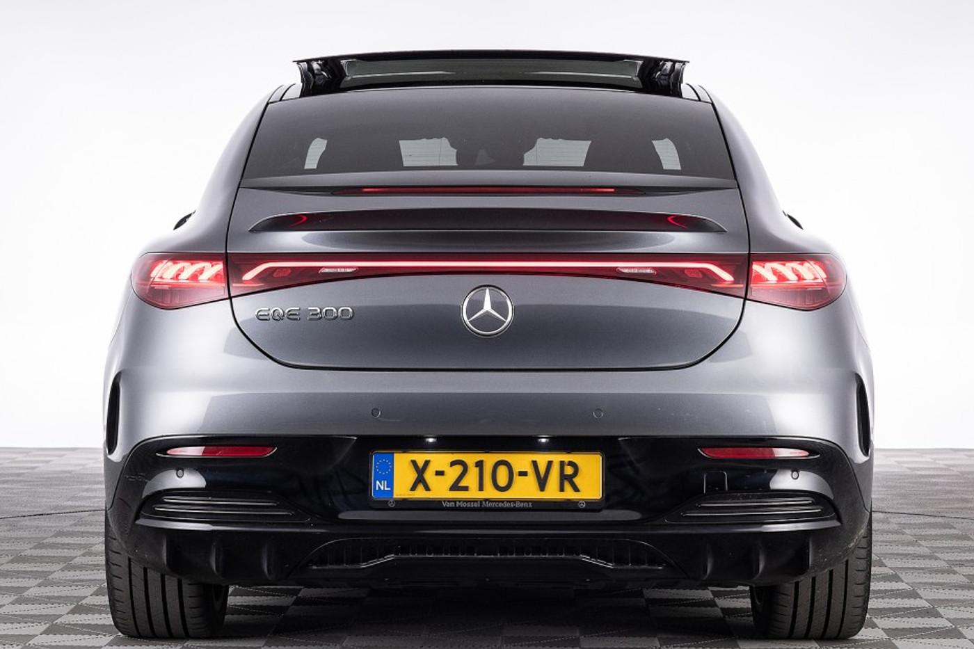 Foto van Mercedes-Benz Eqe 300