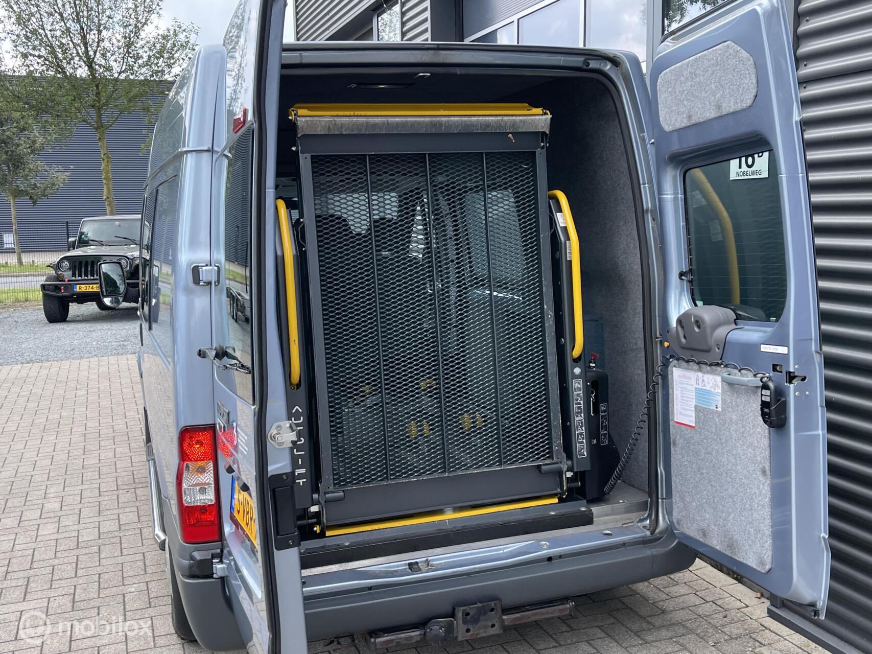 Foto van Ford Transit 260s Van LR 115 4.36