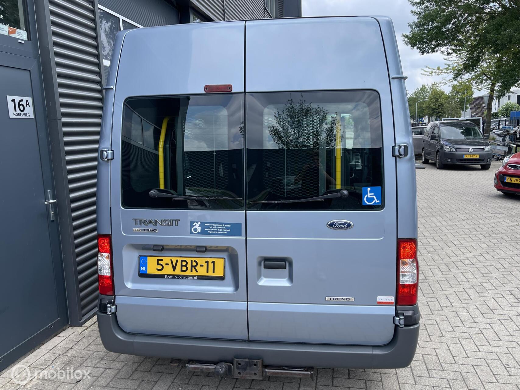 Foto van Ford Transit 260s Van LR 115 4.36