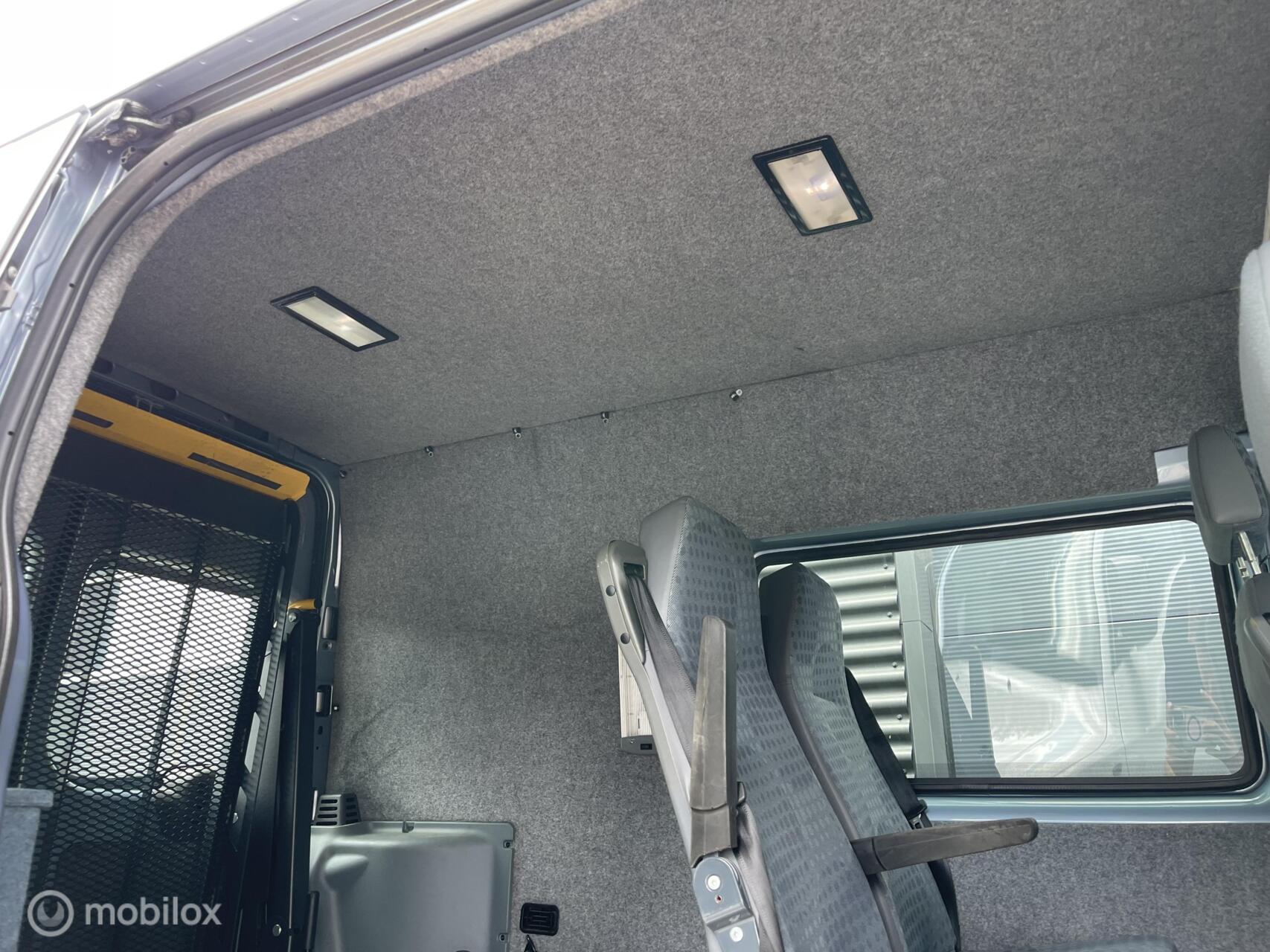 Foto van Ford Transit 260s Van LR 115 4.36