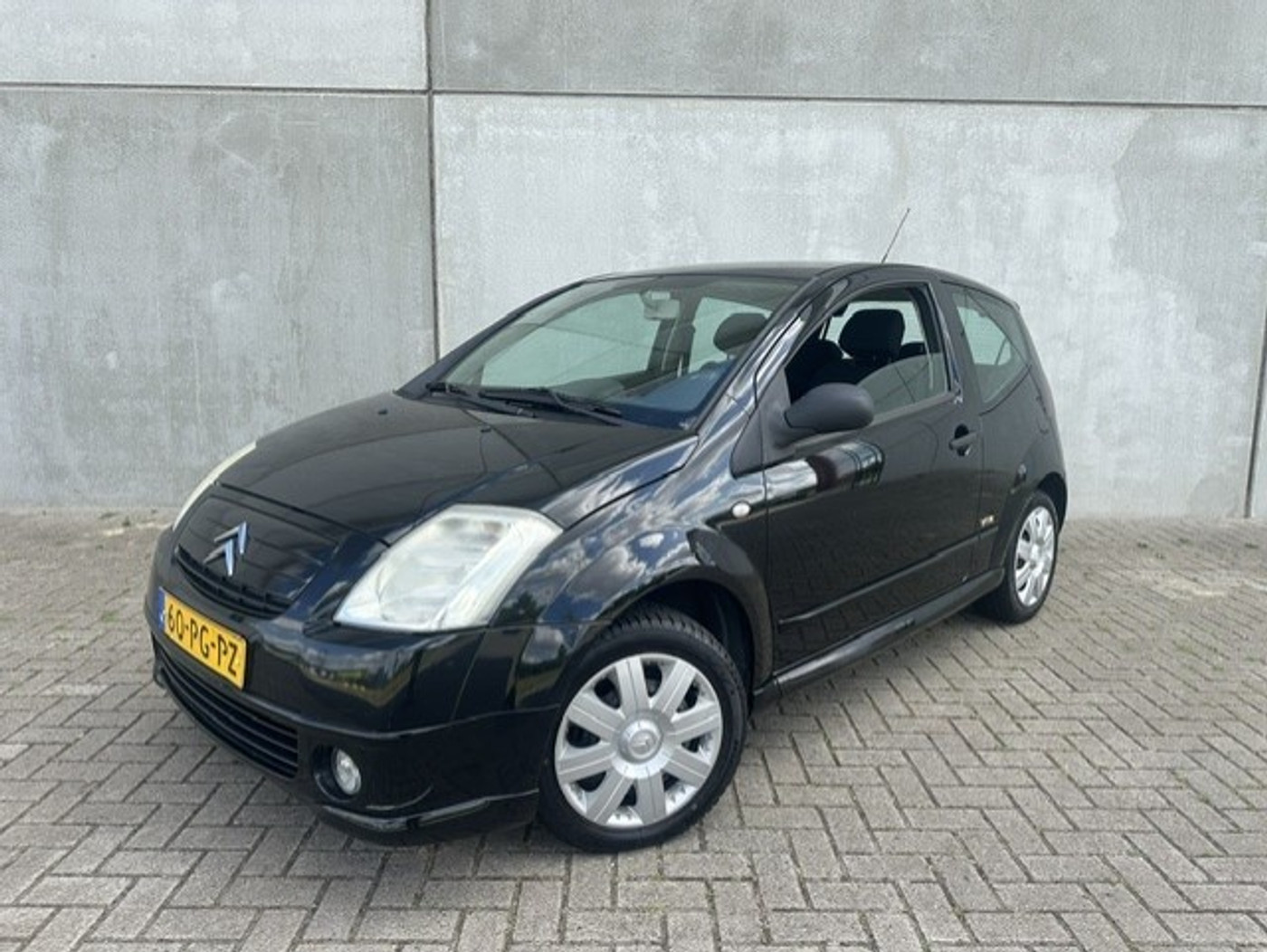 Citroen C2 1.4i VTR 2004 - voorkant