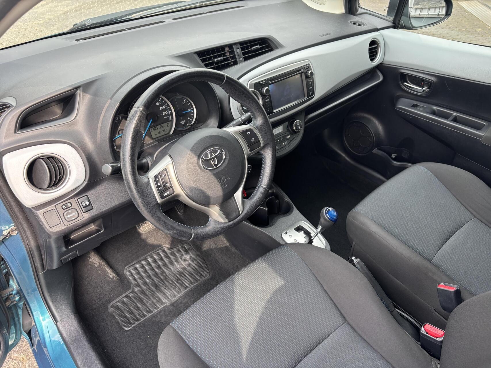 Foto van Toyota Toyota Yaris Hybrid