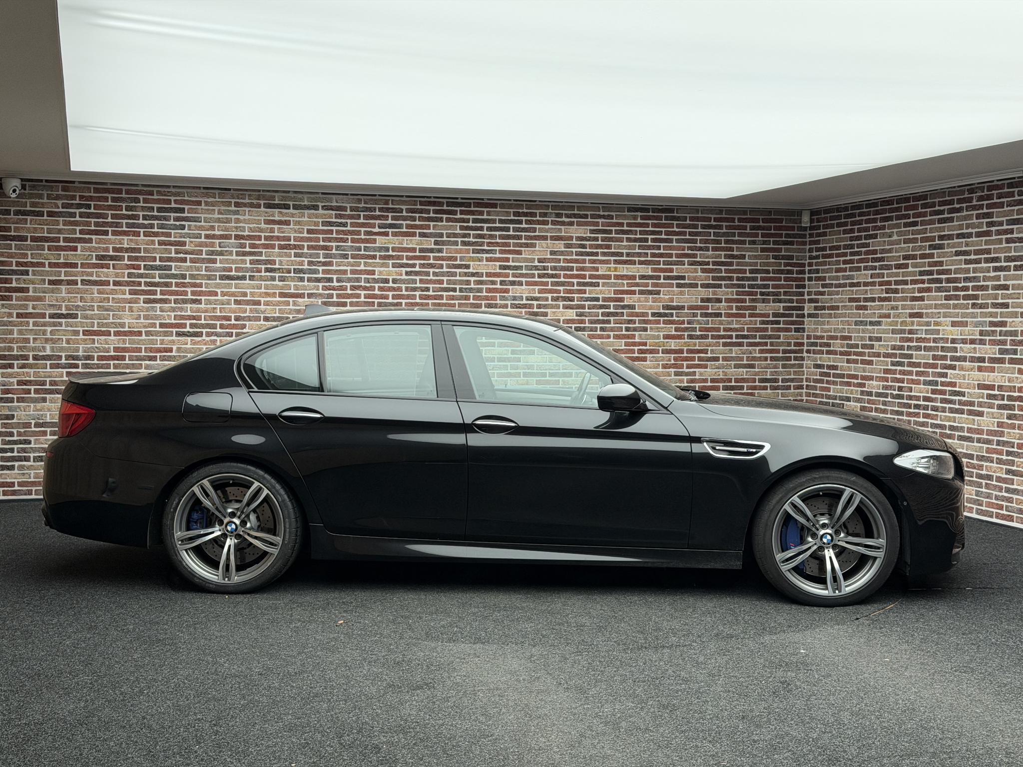 Foto van BMW M5