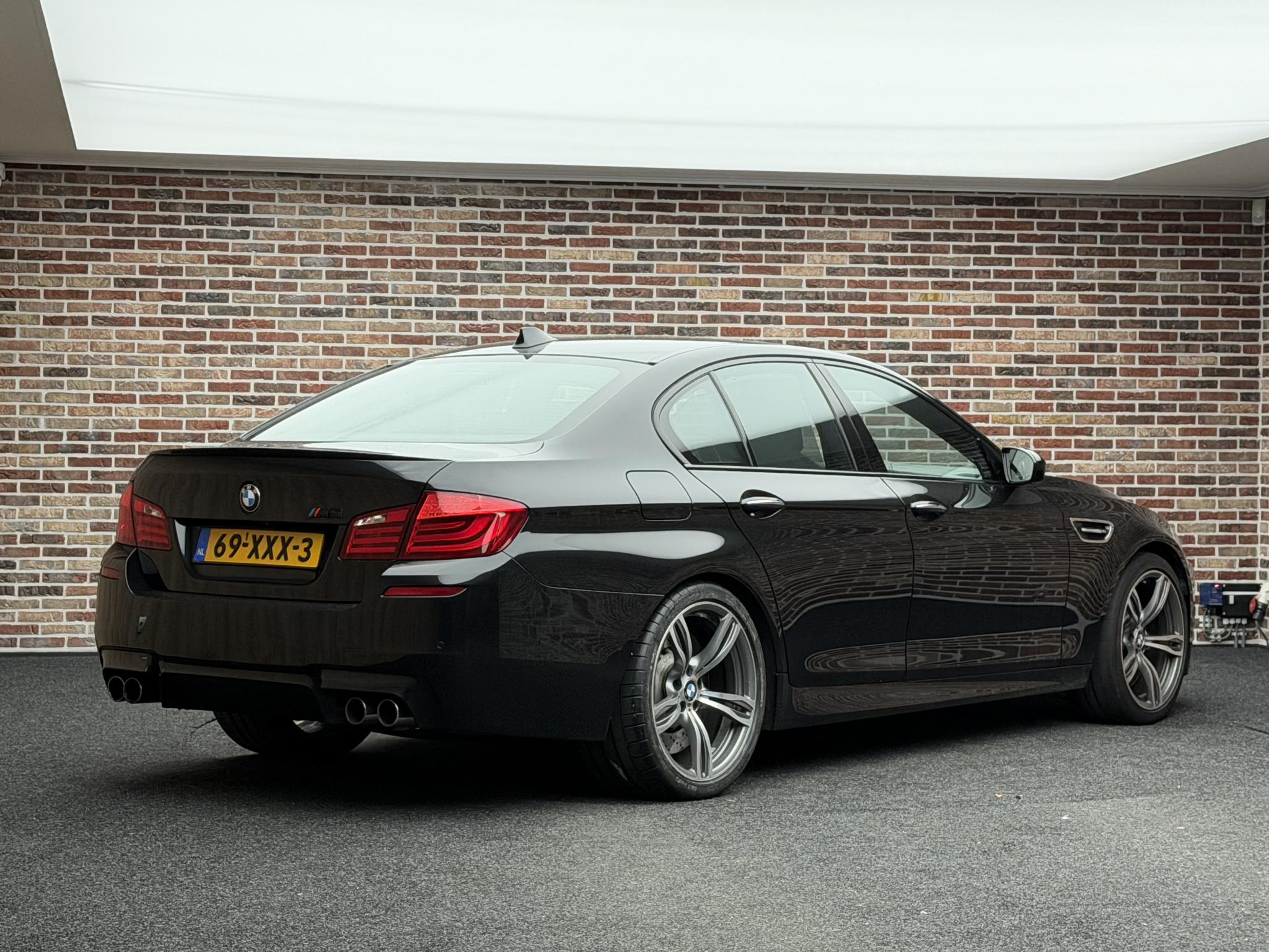 Foto van BMW M5