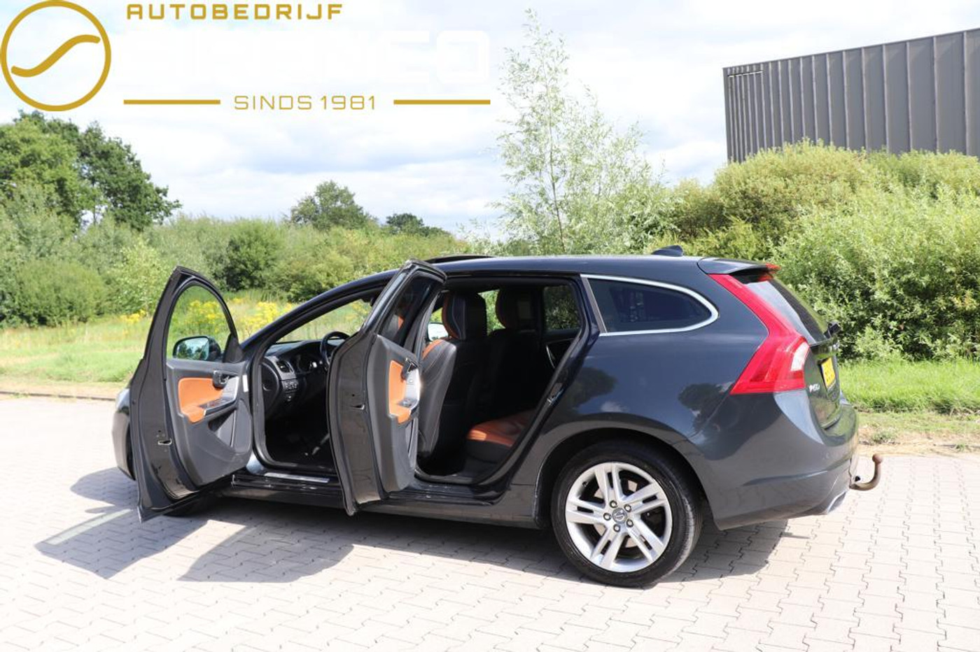 Foto van Volvo V60 Plug In Hybrid
