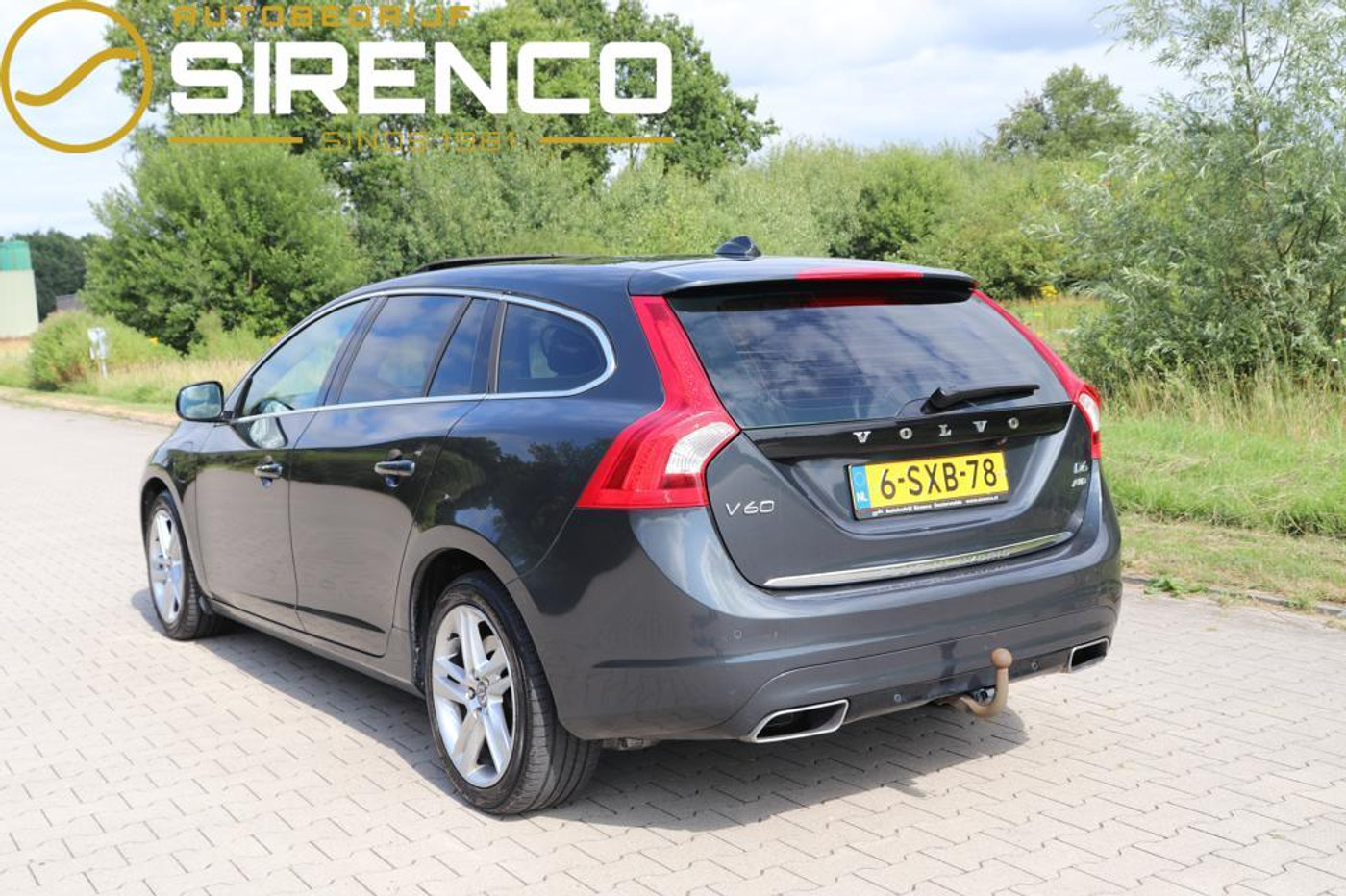 Foto van Volvo V60 Plug In Hybrid