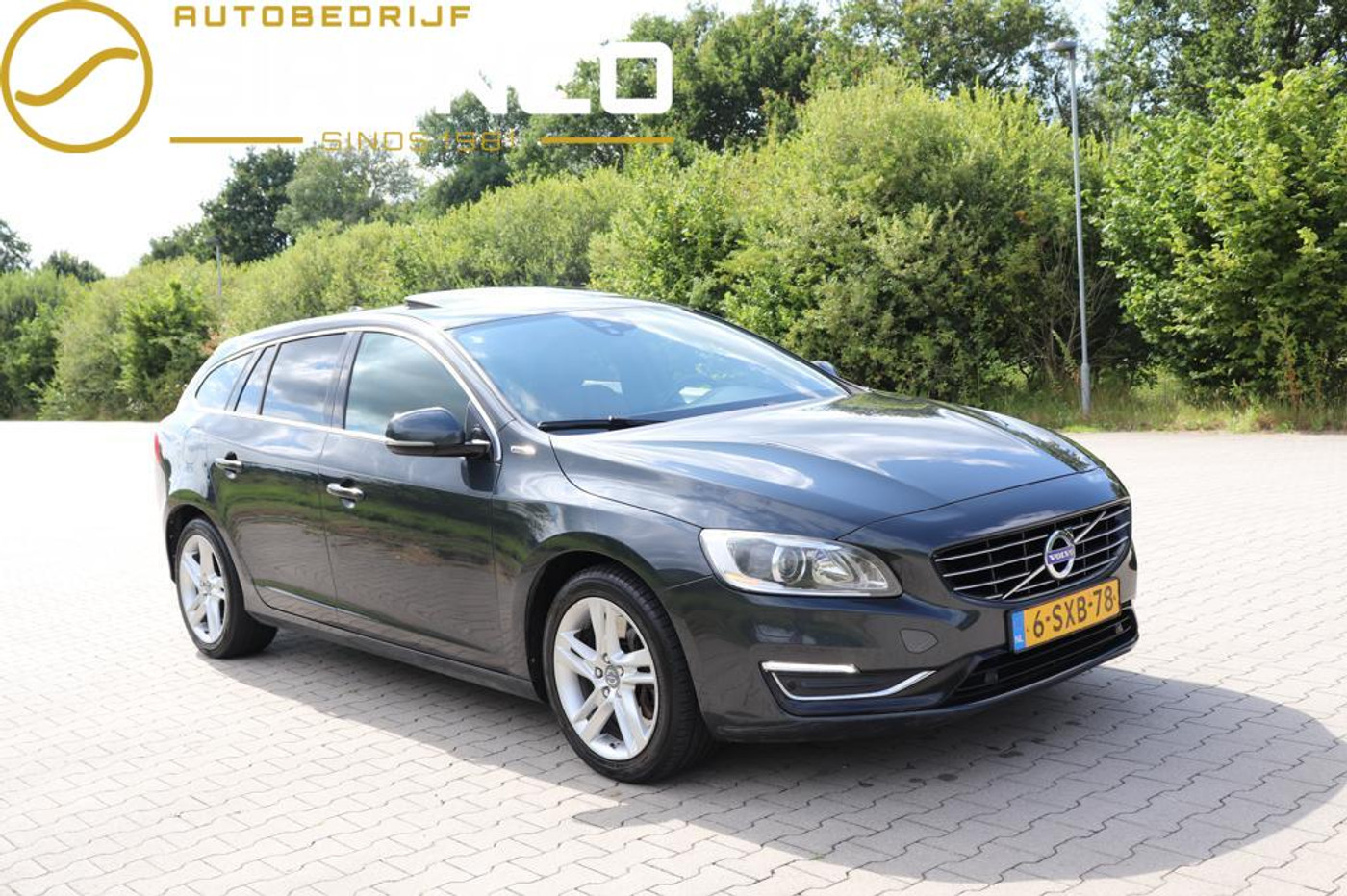 Foto van Volvo V60 Plug In Hybrid