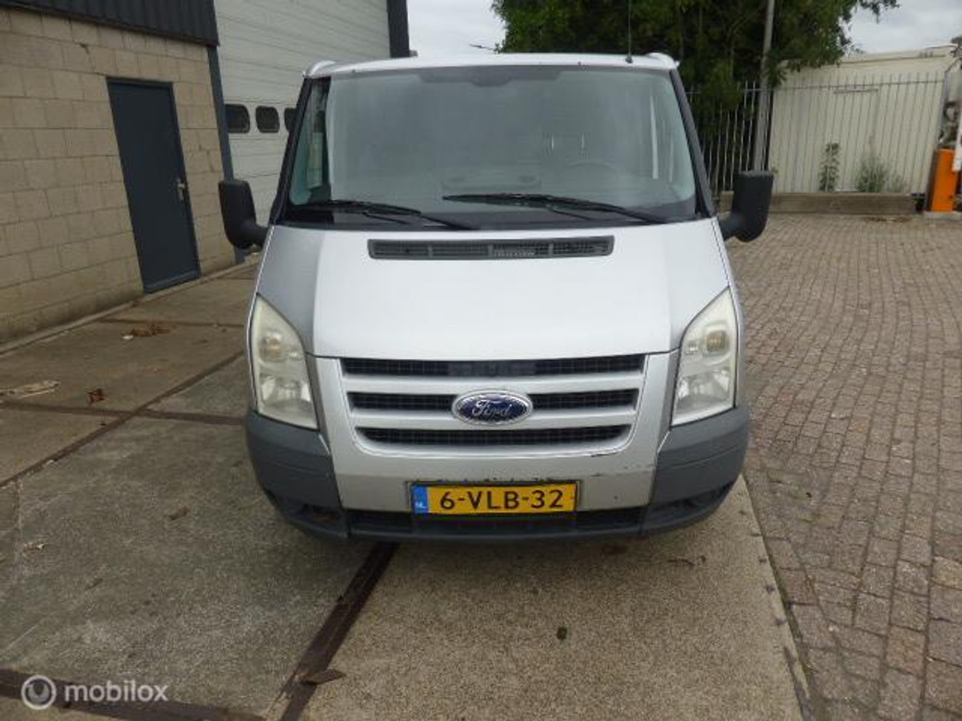 Foto van Ford Transit 260s Van 85dpf LR 4.23