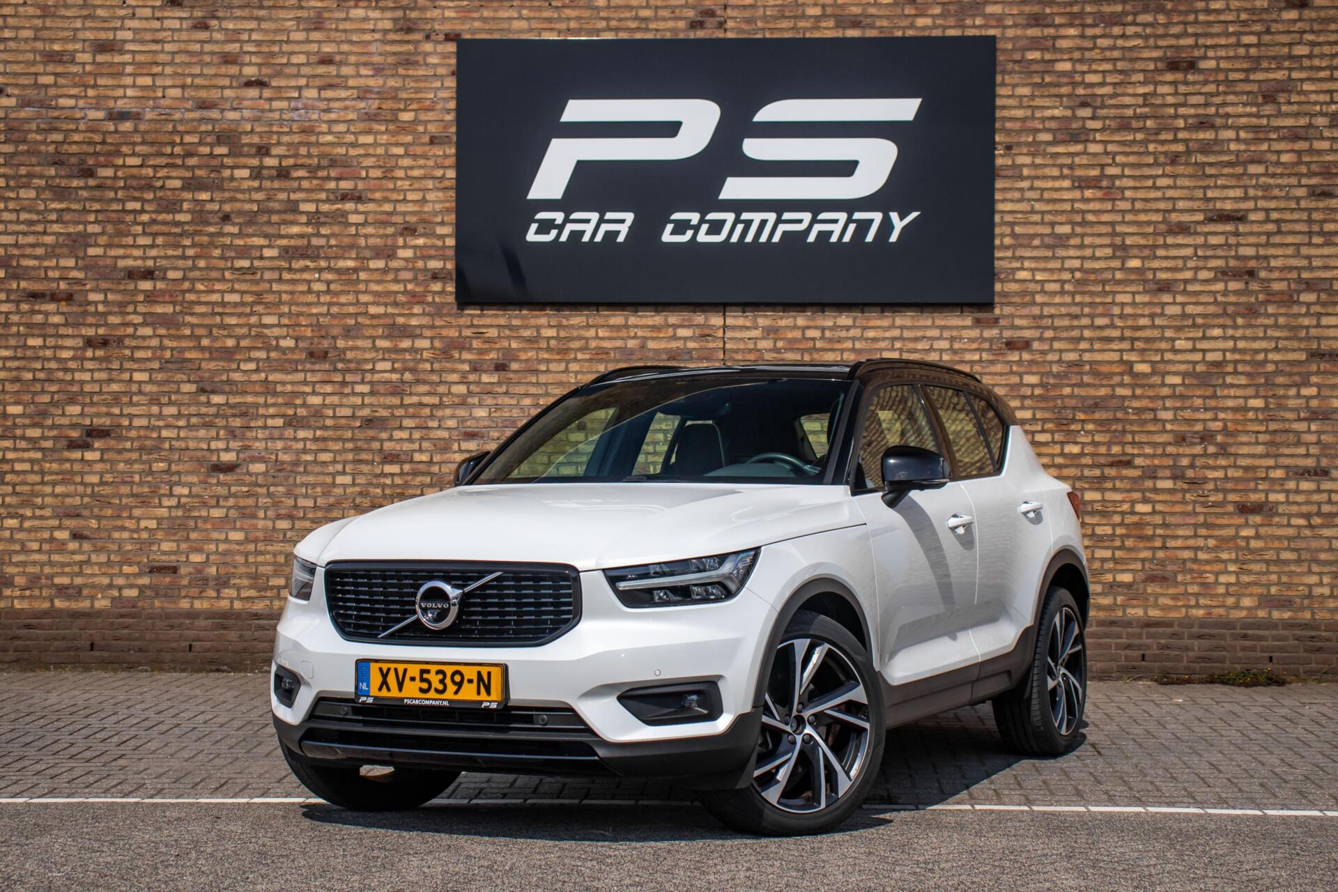 Volvo XC40 2.0 T4 R-Design 2019 - voorkant