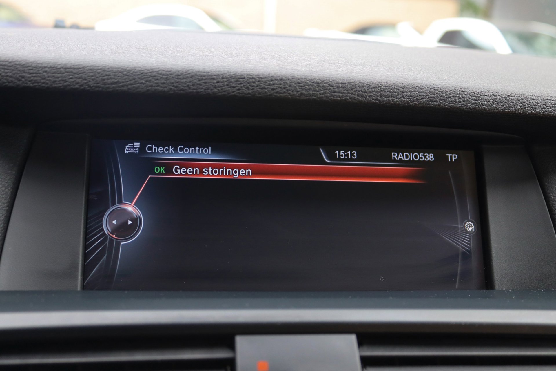 Foto van BMW X3 xDrive 28i
