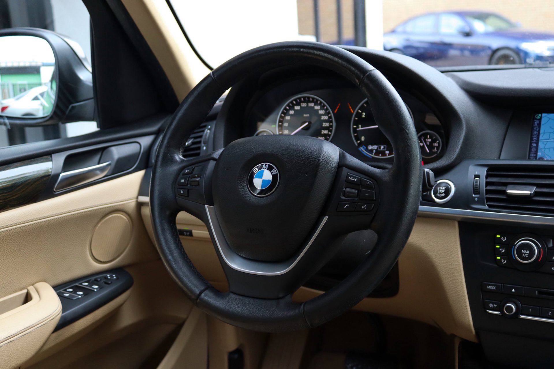 Foto van BMW X3 xDrive 28i