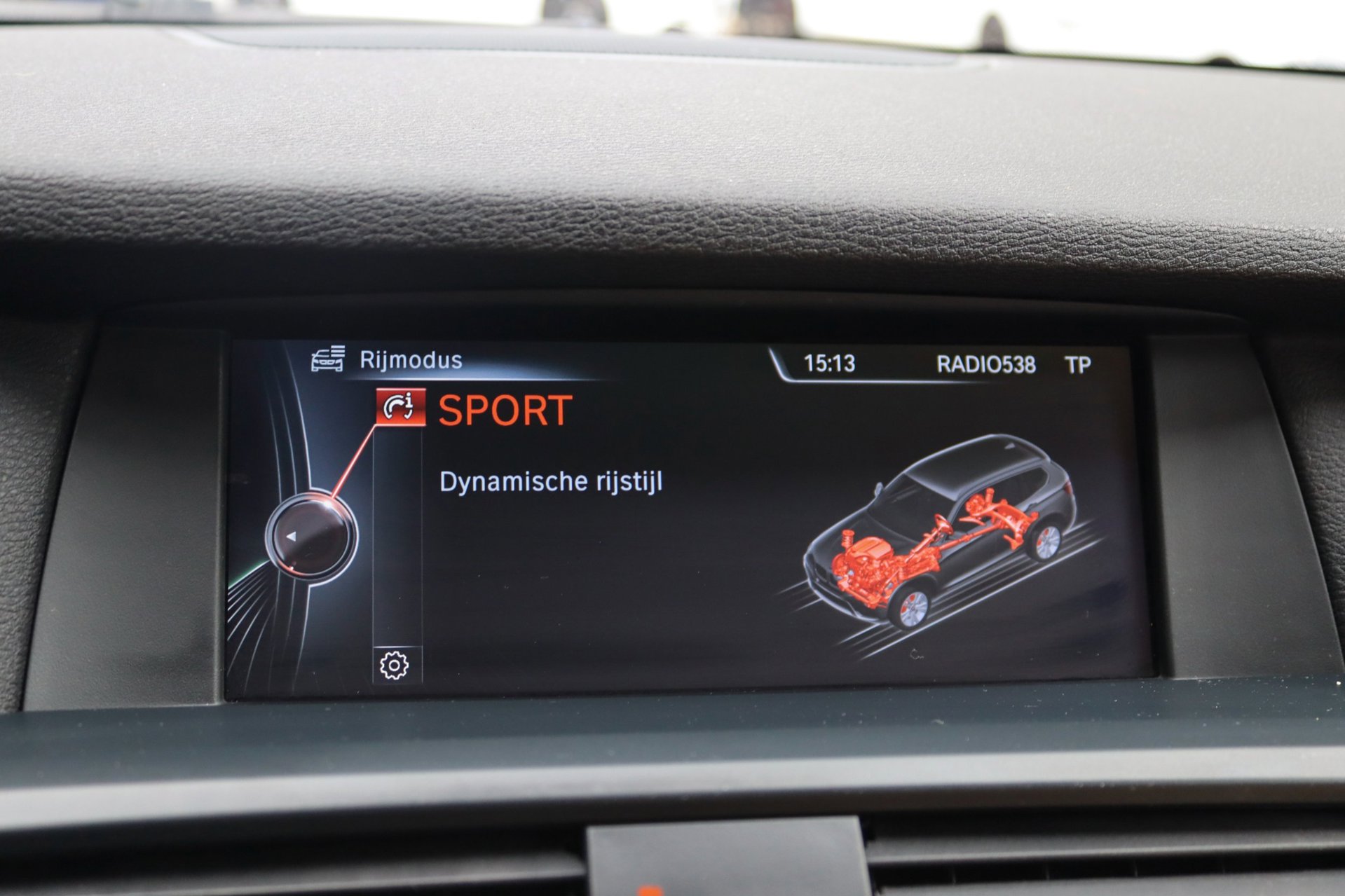Foto van BMW X3 xDrive 28i