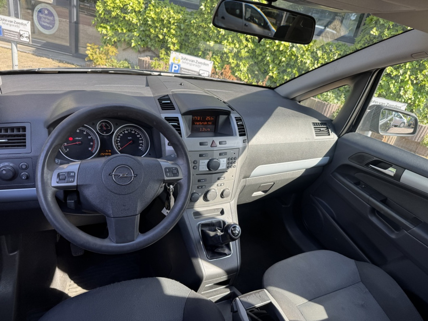 Foto van Opel Zafira