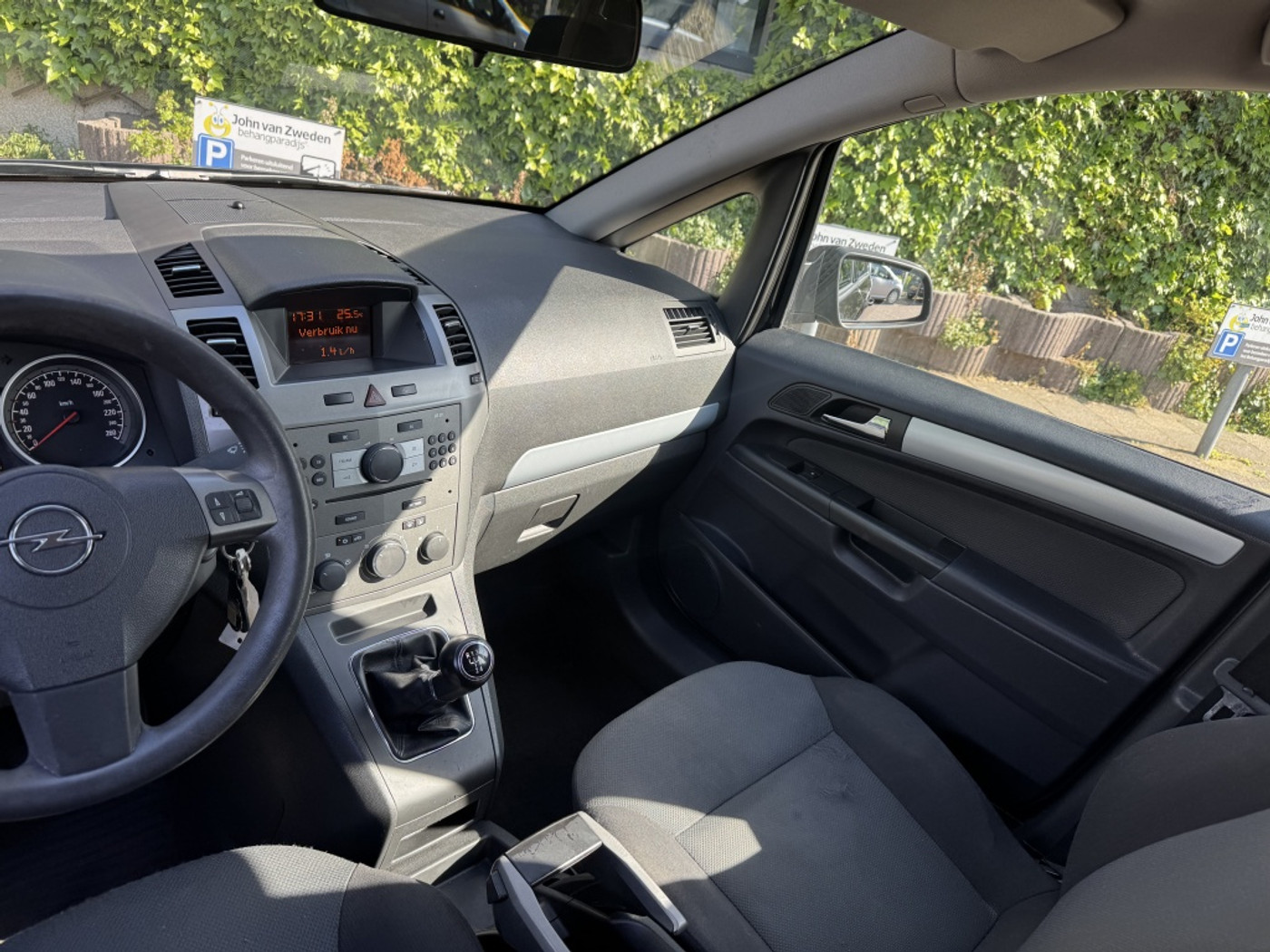 Foto van Opel Zafira