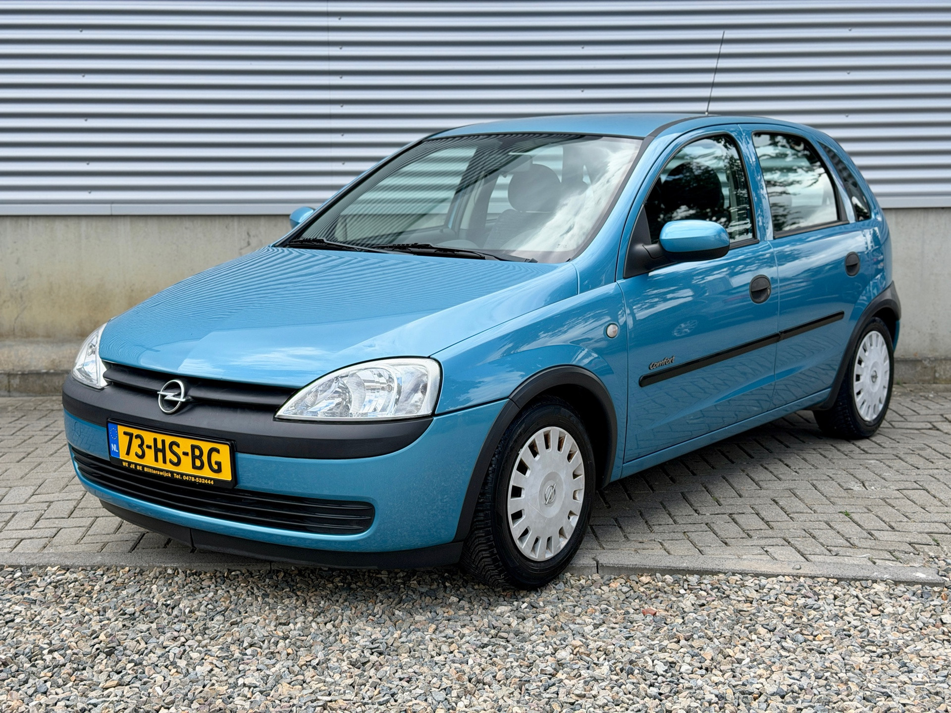 Opel Corsa-c 1.2-16V Comfort 5 Deurs  [ afn. trekhaak ] 2001 - voorkant