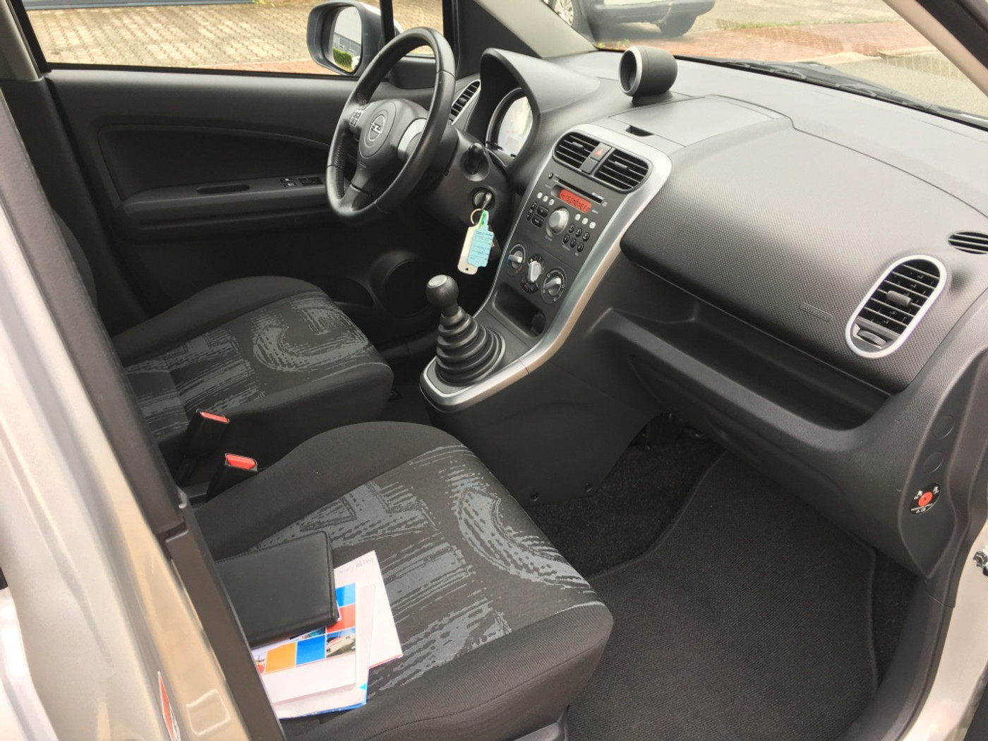 Foto van Opel Agila