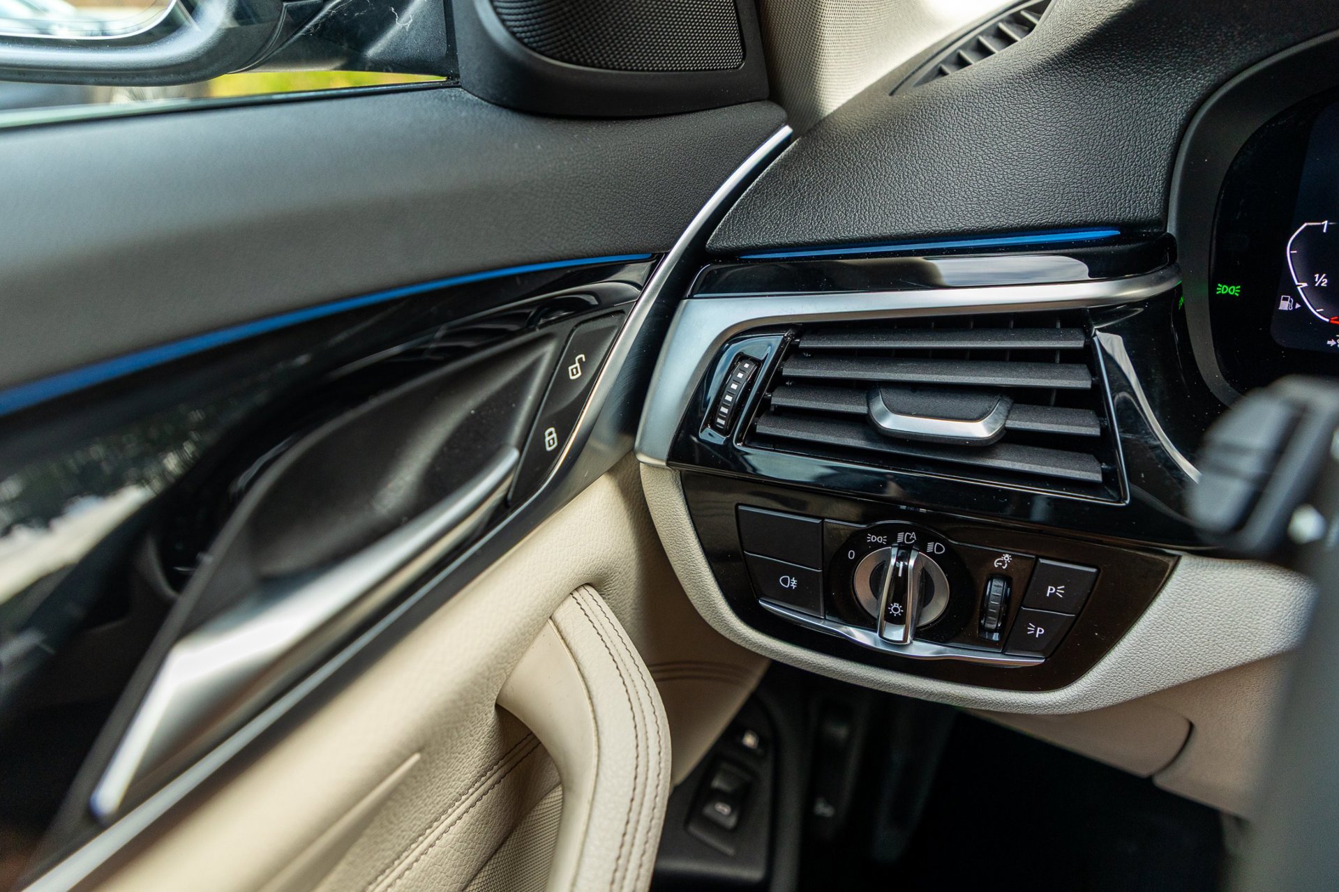 Foto van BMW 530e