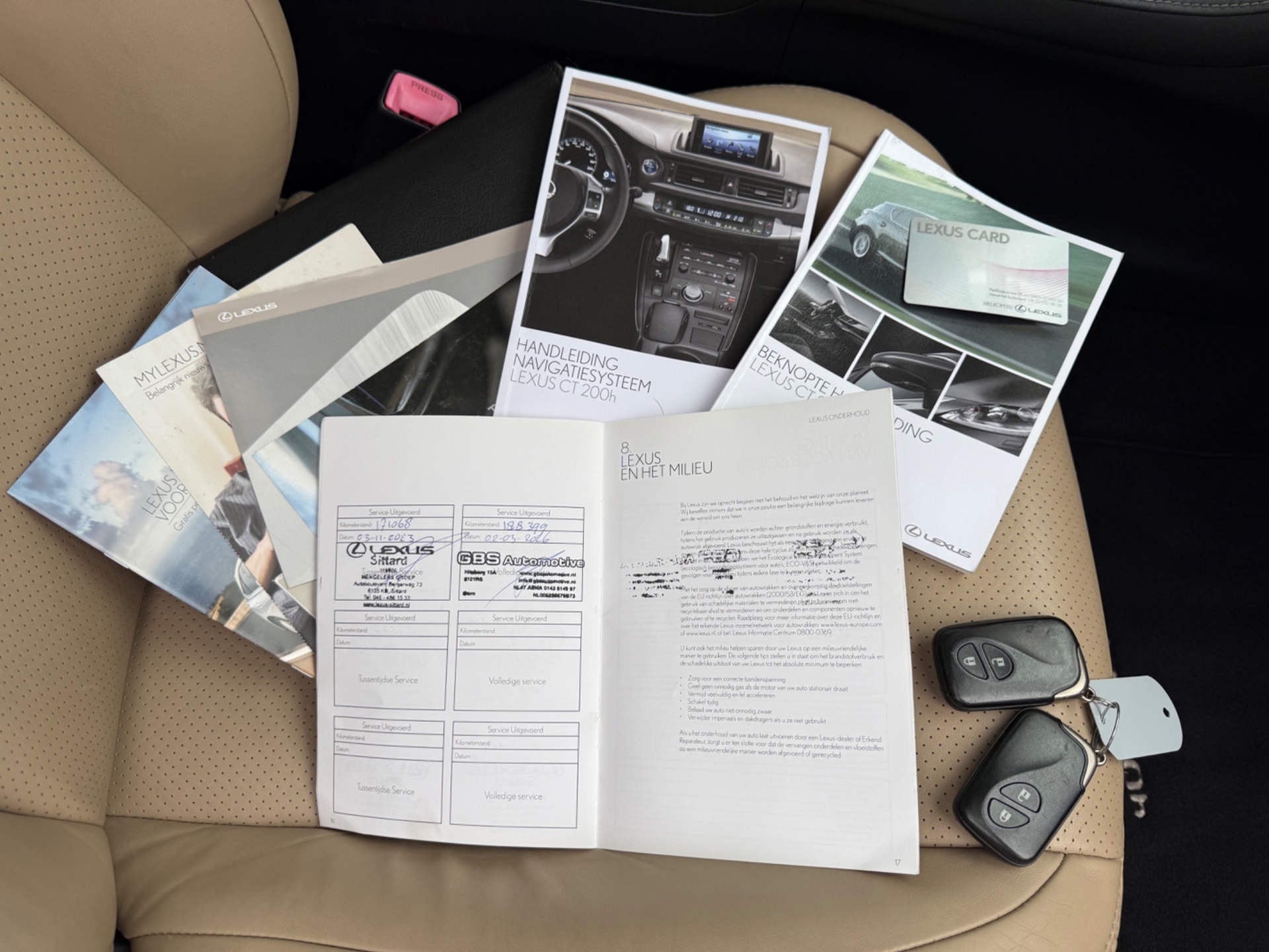Foto van Lexus Lexus Ct200h