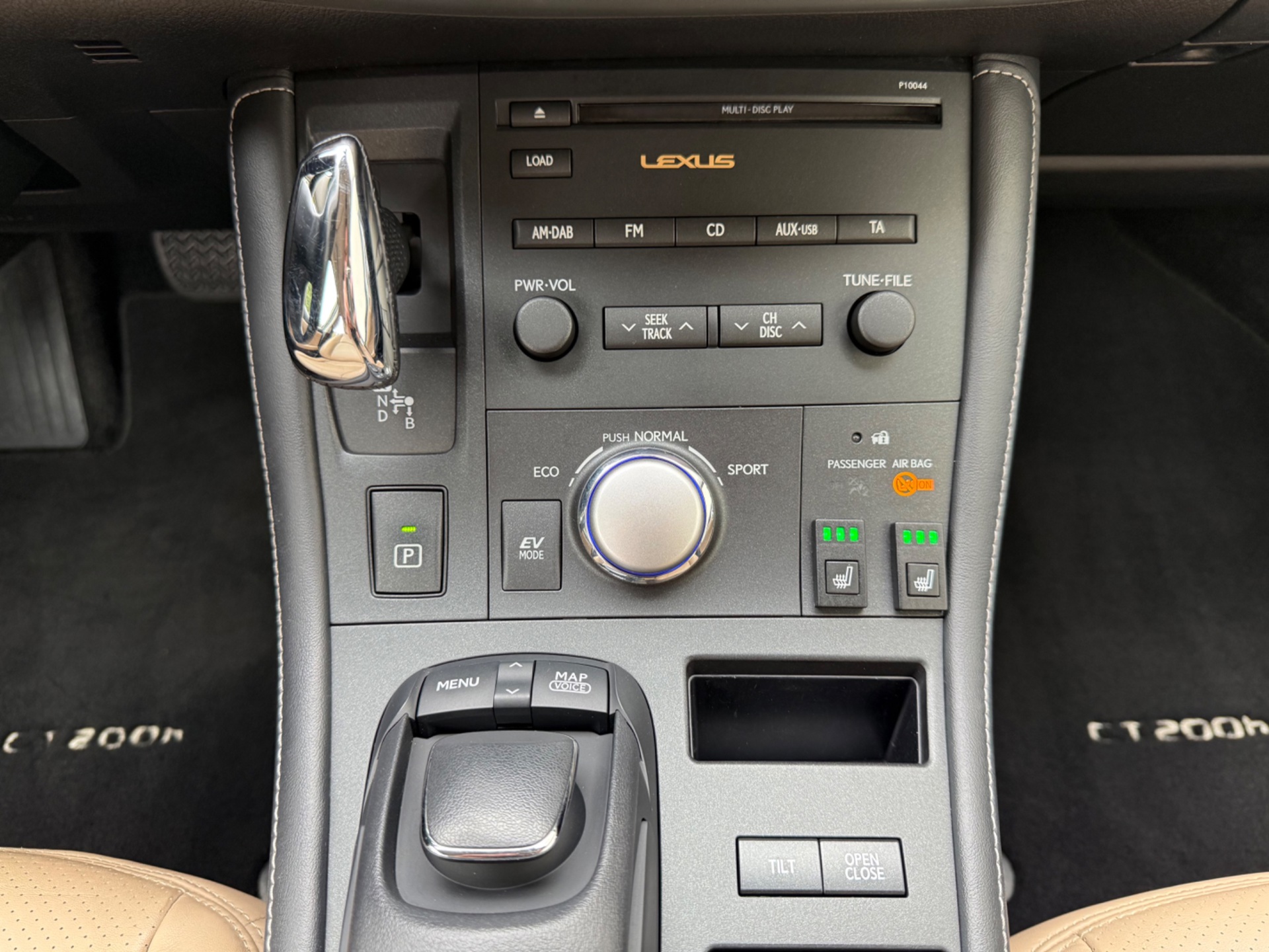 Foto van Lexus Lexus Ct200h