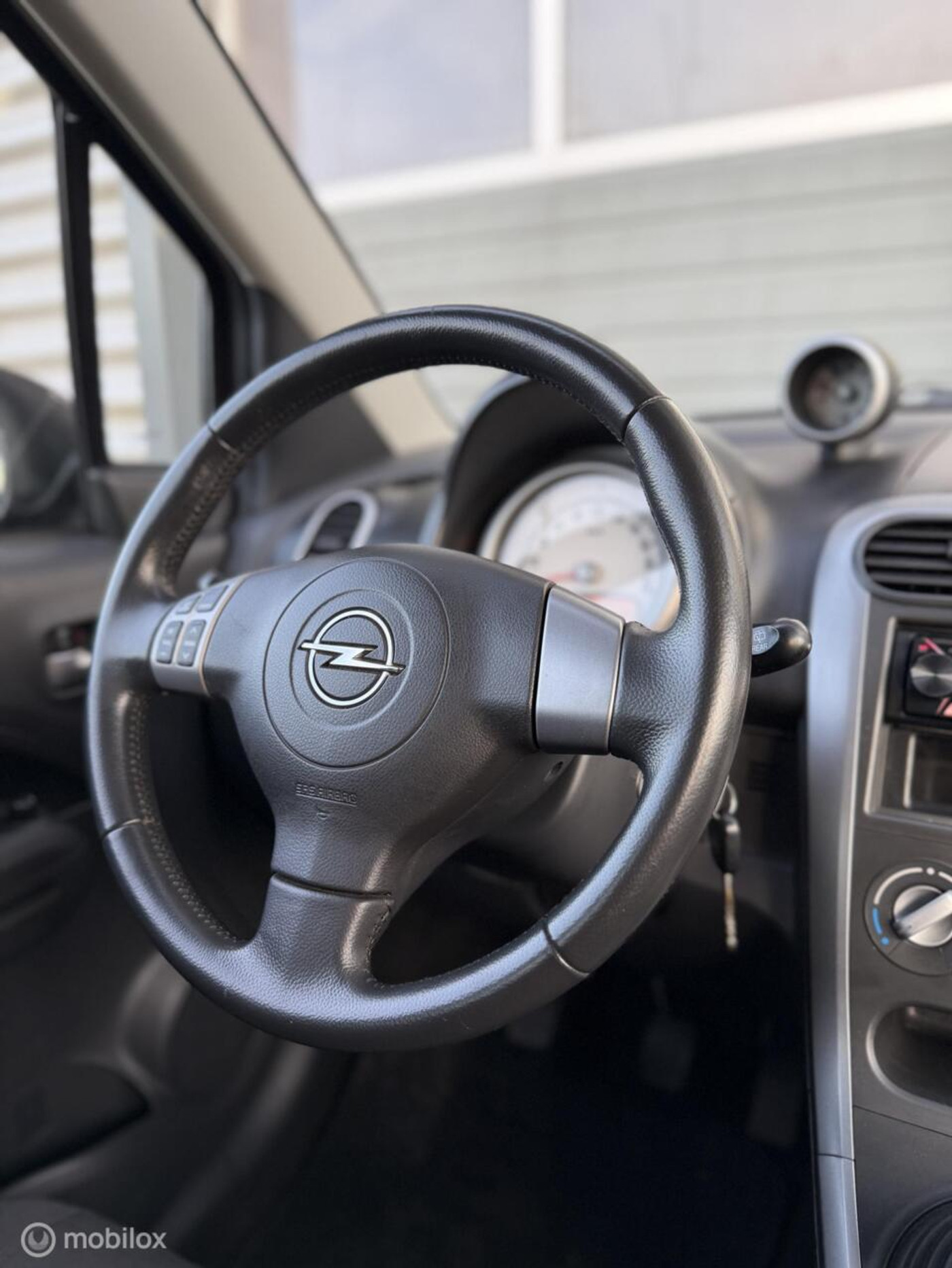 Foto van Opel Agila
