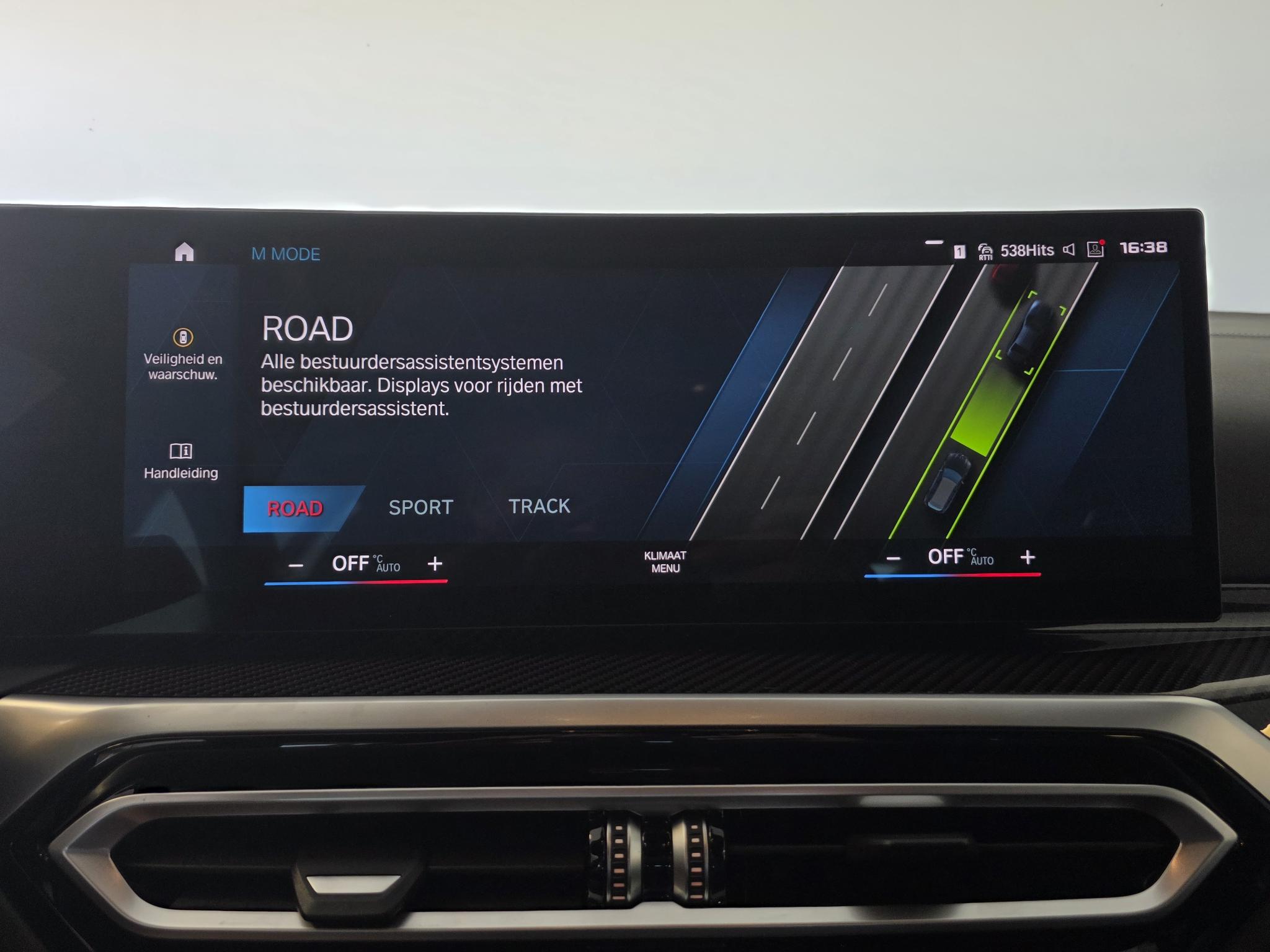 Foto van BMW M3 Competition M xDrive