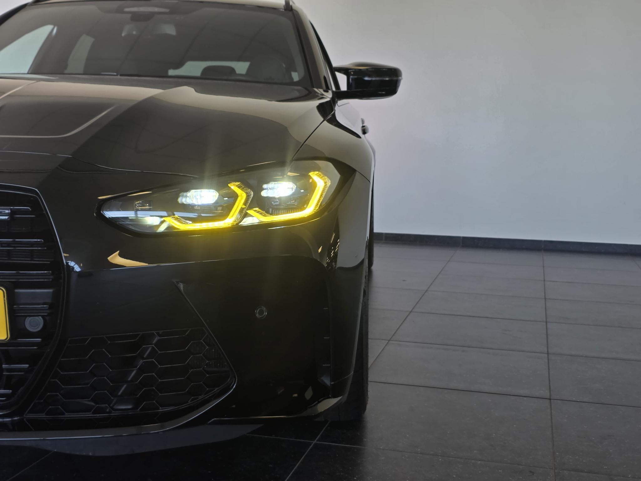 Foto van BMW M3 Competition M xDrive