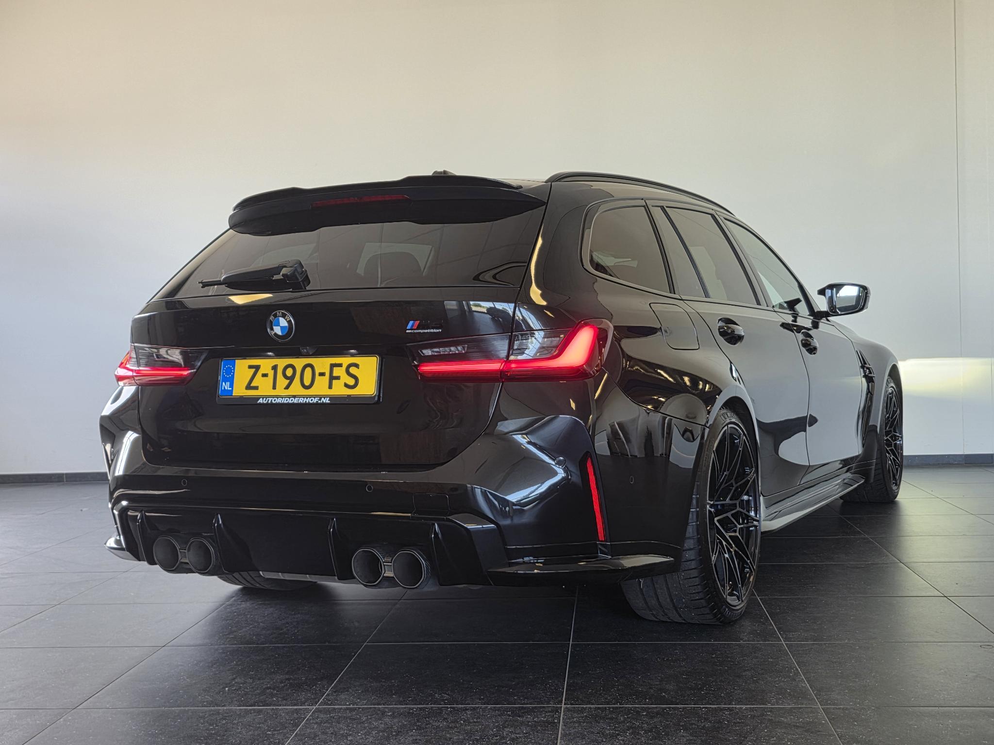 Foto van BMW M3 Competition M xDrive