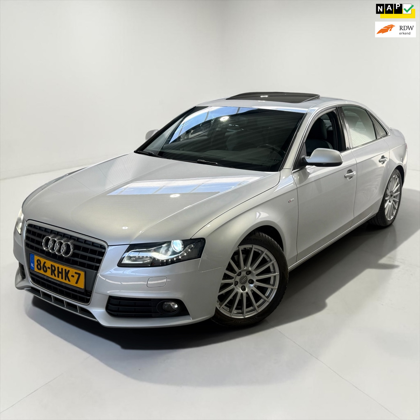 Audi Audi A4 1.8 TFSI Pro Line S DAKJE Xenon APK 2011 - voorkant