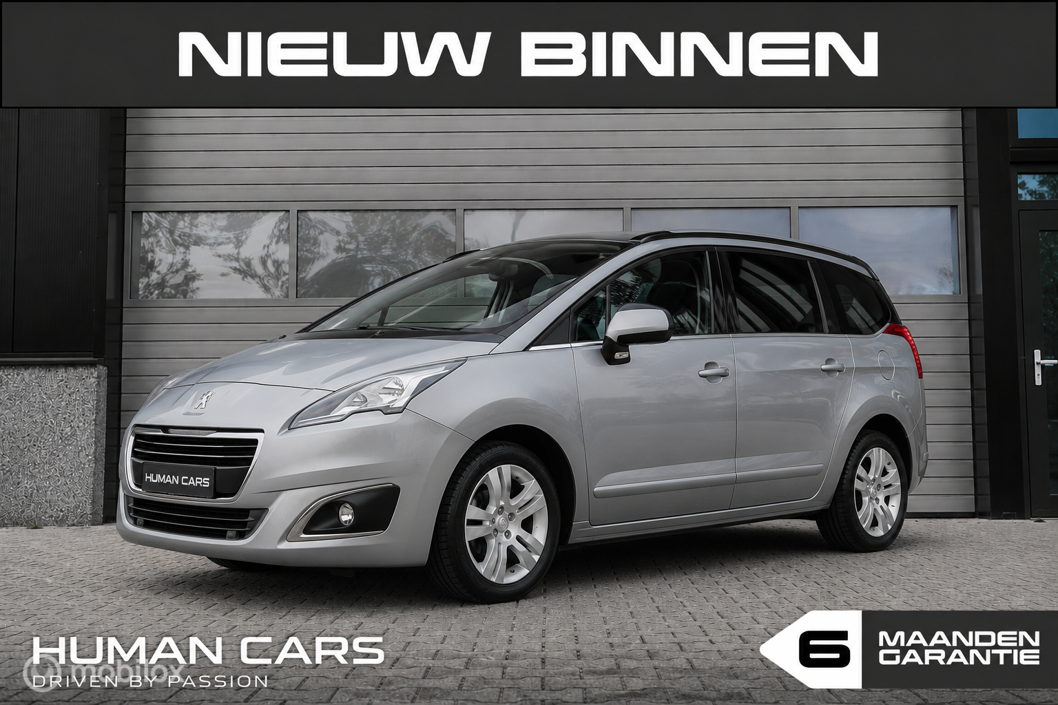 Peugeot 5008 1.6 THP Blue Lease Executive 7p. 155.895 n.a.p. 2014 - voorkant