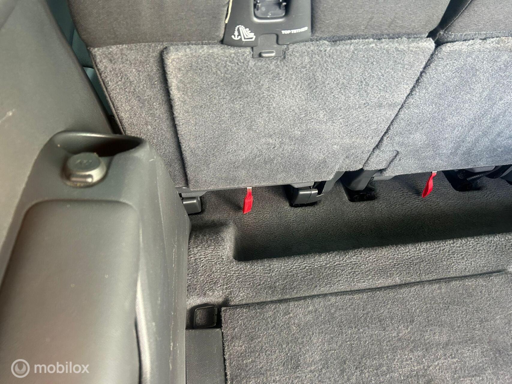 Foto van Peugeot 5008