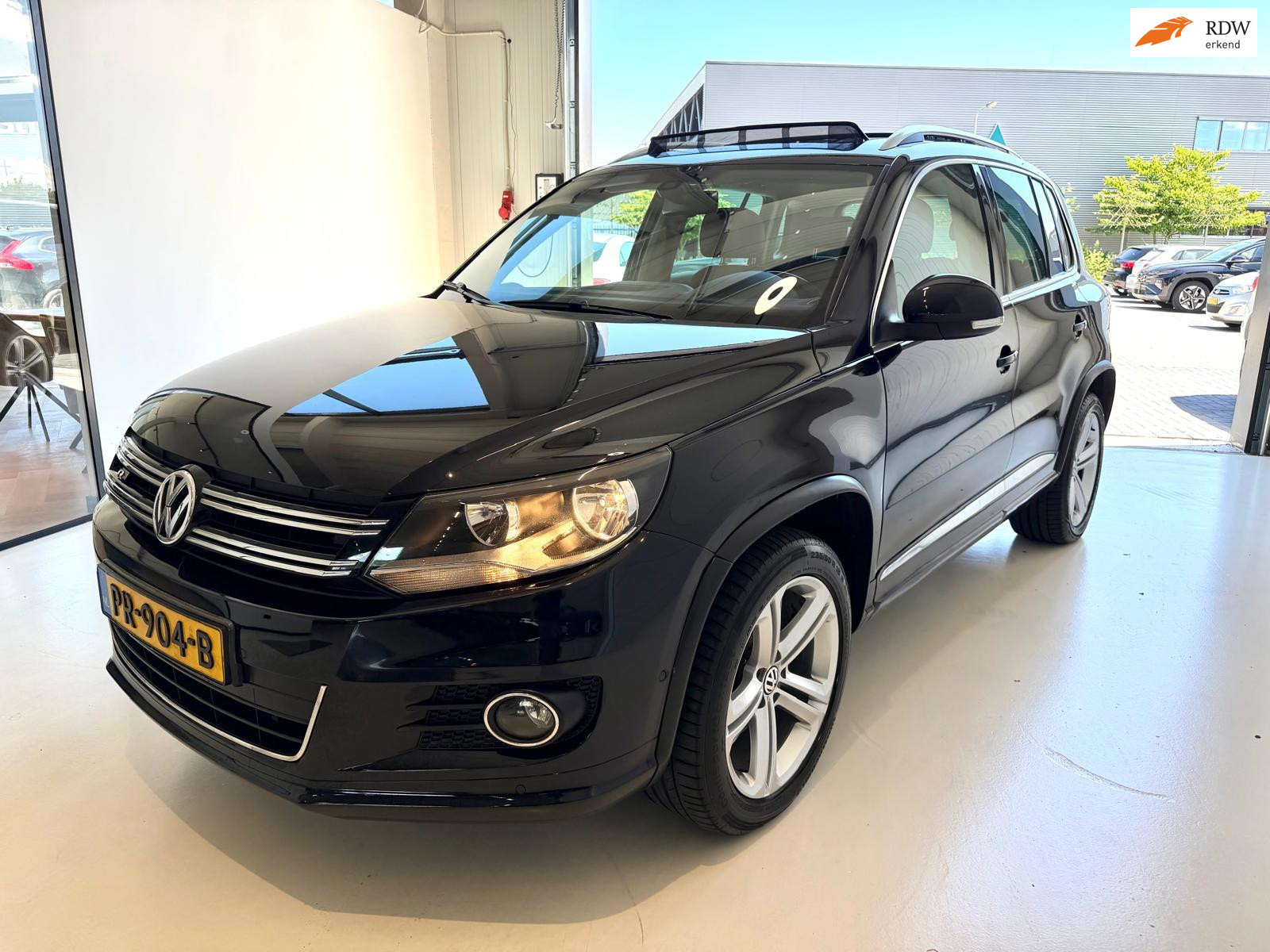 Volkswagen Tiguan 1.4 TSI Sport&Style R-line Edition 2012 - voorkant