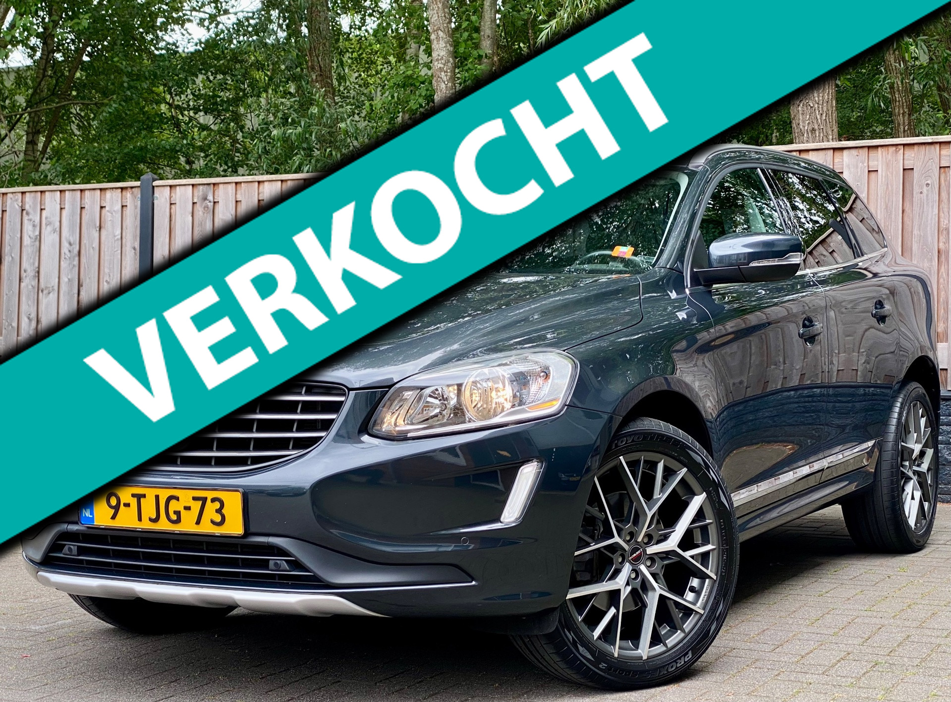 Volvo Xc60 2.0 T5 FWD Summum NL Auto I Nieuwe Distributie I Leer I Stoel Verwarming I Trekhaak I Apk 2014 - voorkant