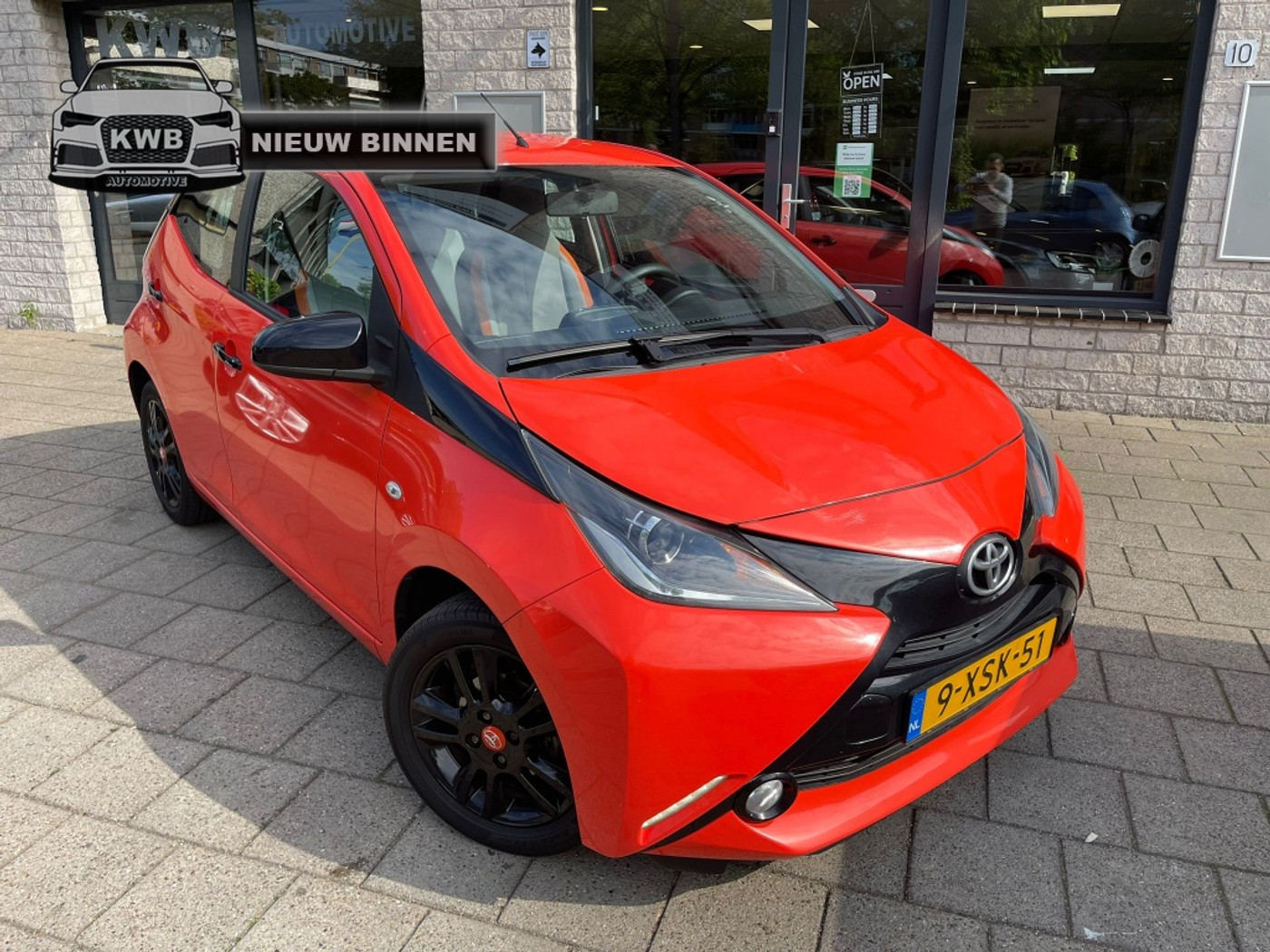 Toyota Toyota Aygo 1.0 VVT-i x-cite Camera Nieuwe koppeling APK Beurt 2014 - voorkant