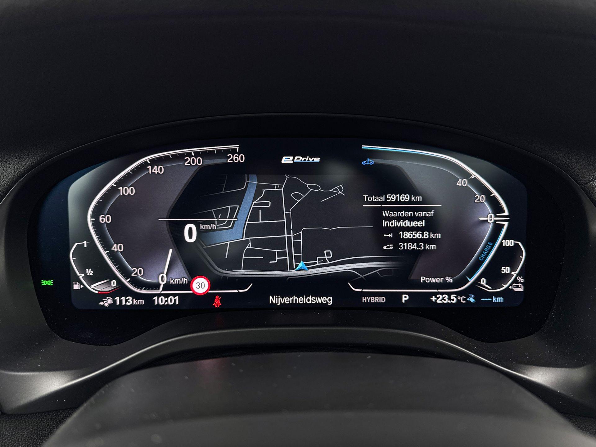 Foto van BMW X3 Xdrive30e