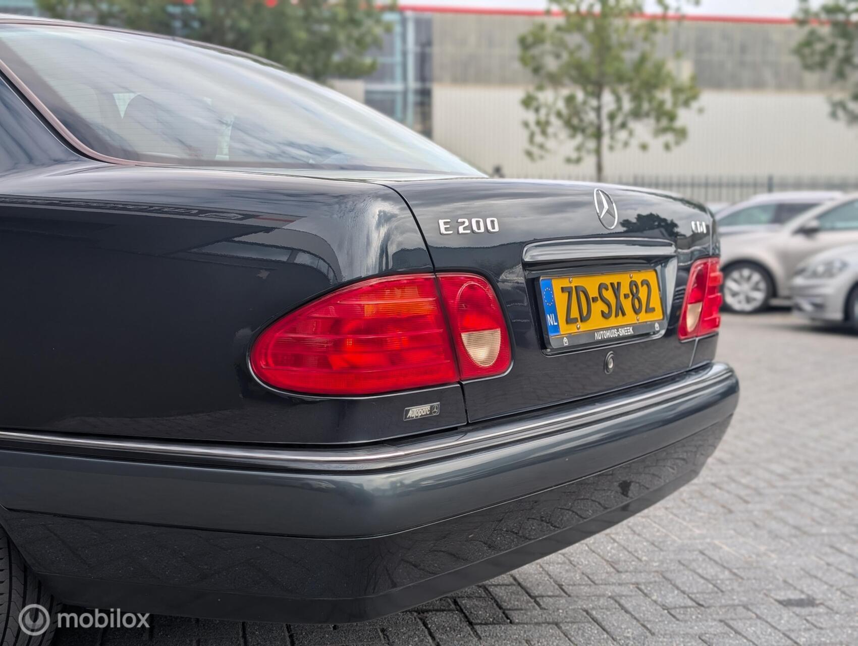 Foto van Mercedes-Benz E 200 CDI