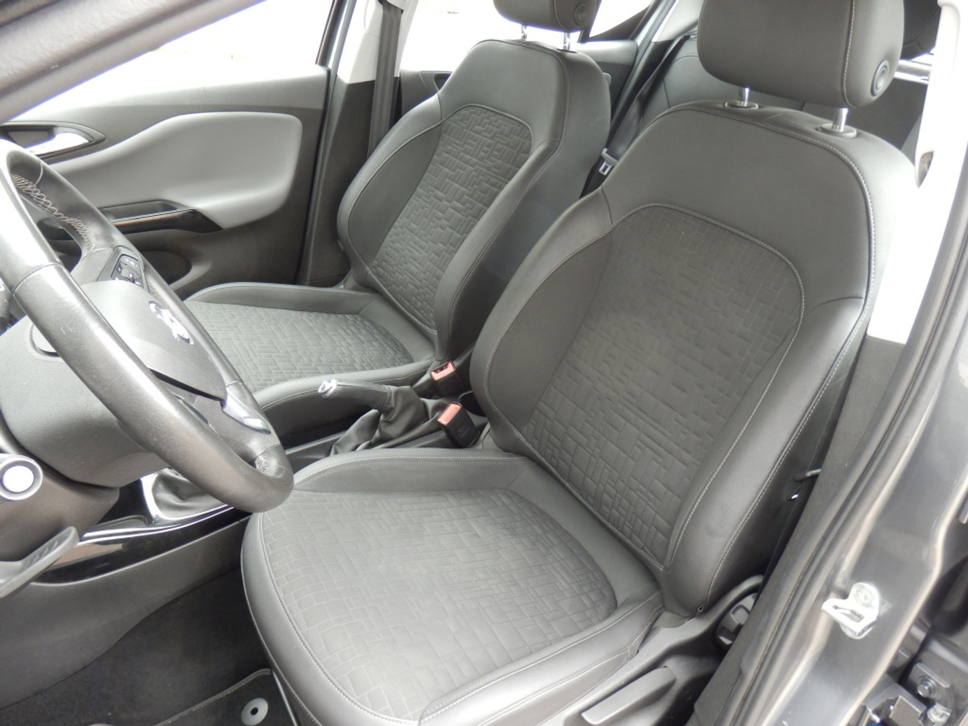 Foto van Opel Corsa-e
