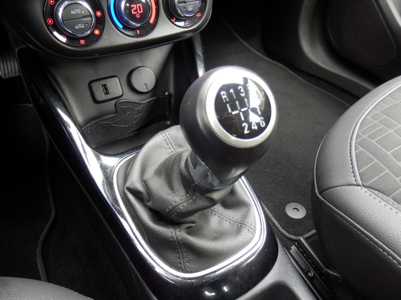 Foto van Opel Corsa-e
