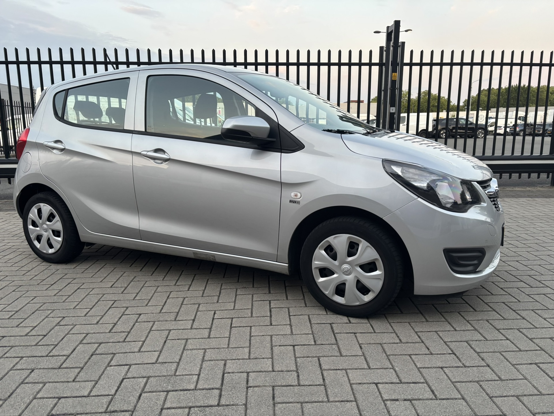 Foto van Opel Karl / Viva