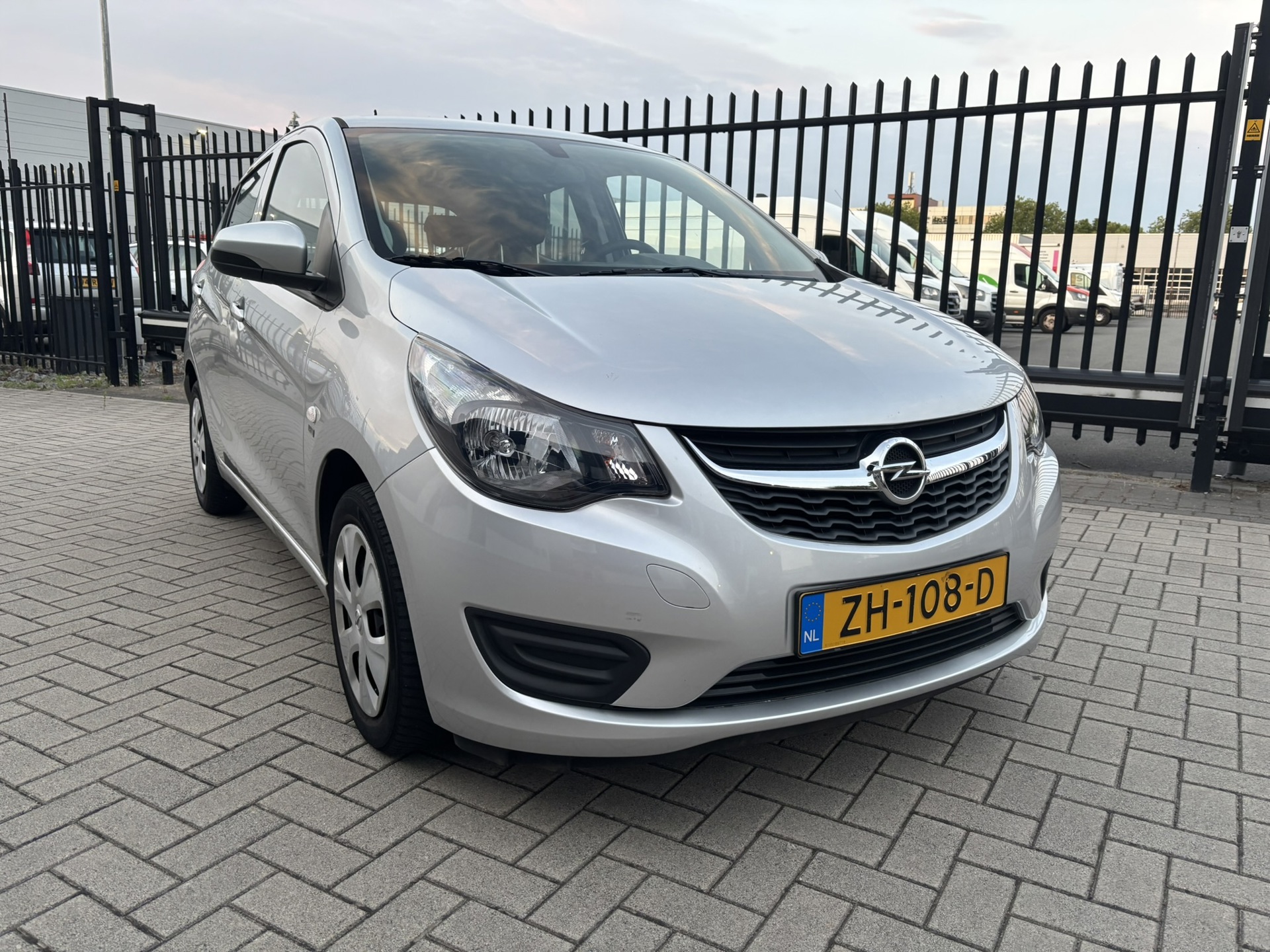 Foto van Opel Karl / Viva