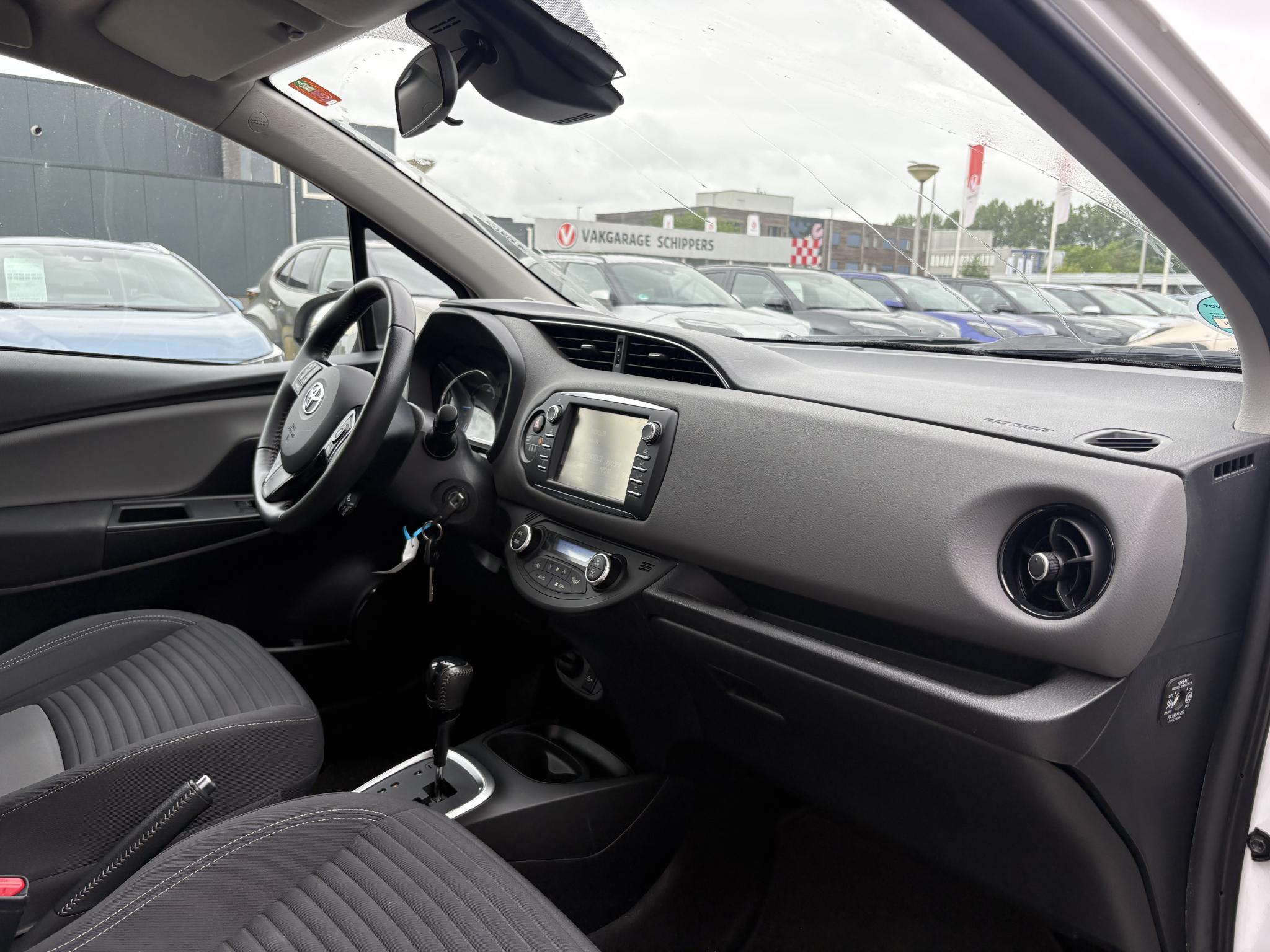 Foto van Toyota Toyota Yaris Hybrid