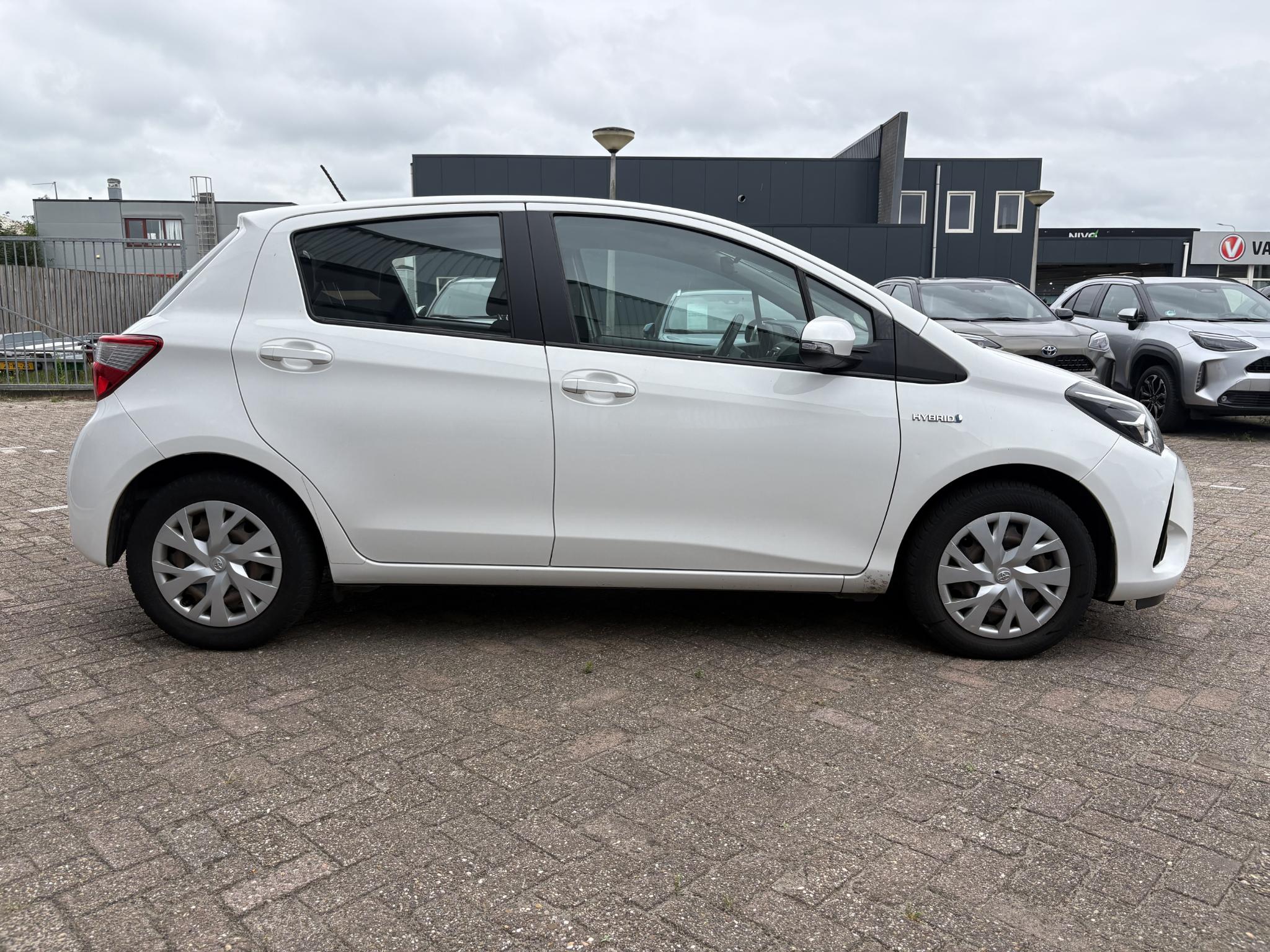 Foto van Toyota Toyota Yaris Hybrid