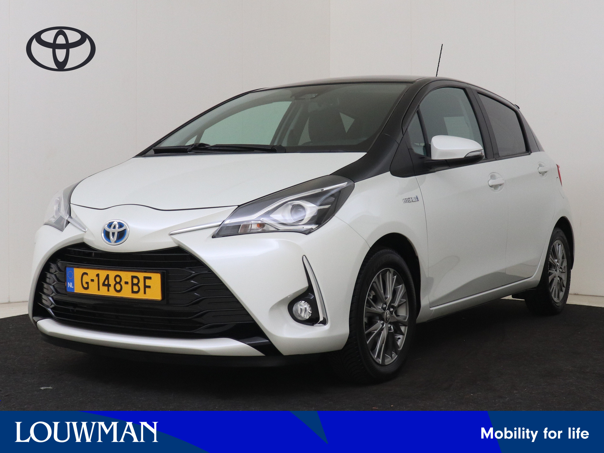 Toyota Toyota Yaris Hybrid 1.5 Hybrid Dynamic 2019 - voorkant