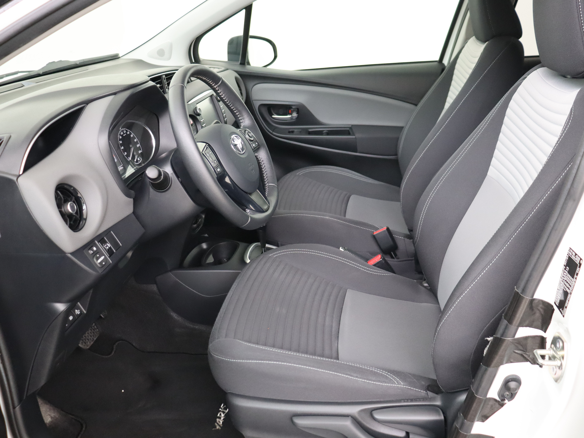 Foto van Toyota Toyota Yaris Hybrid