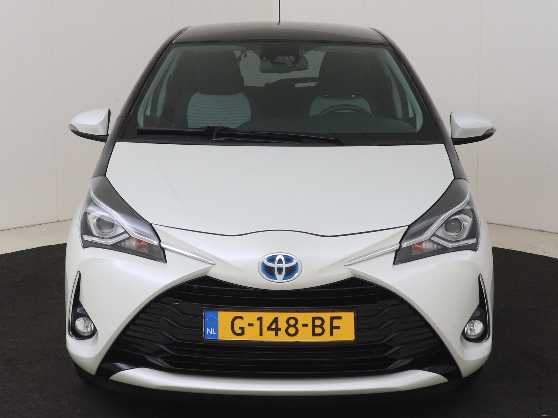 Foto van Toyota Toyota Yaris Hybrid