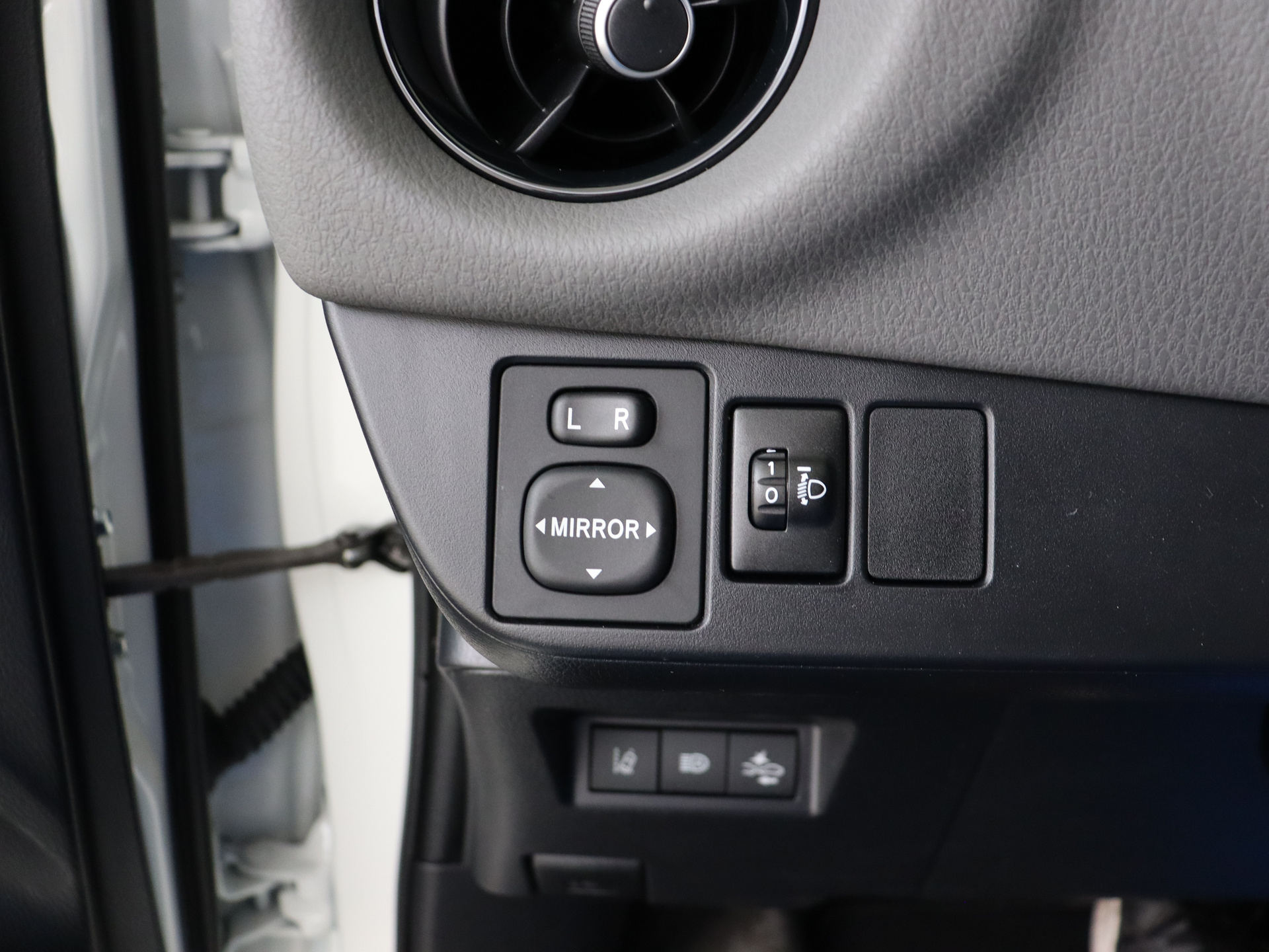 Foto van Toyota Toyota Yaris Hybrid
