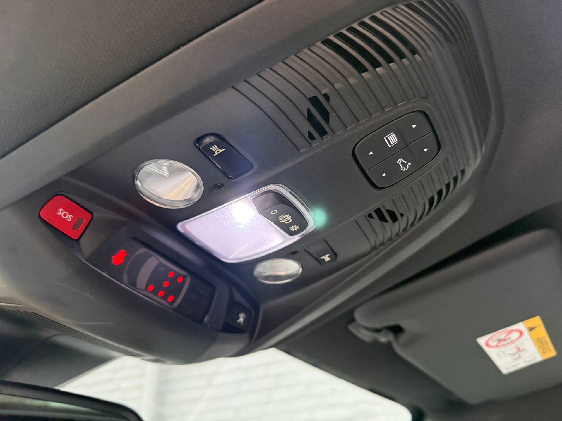 Foto van Peugeot 5008