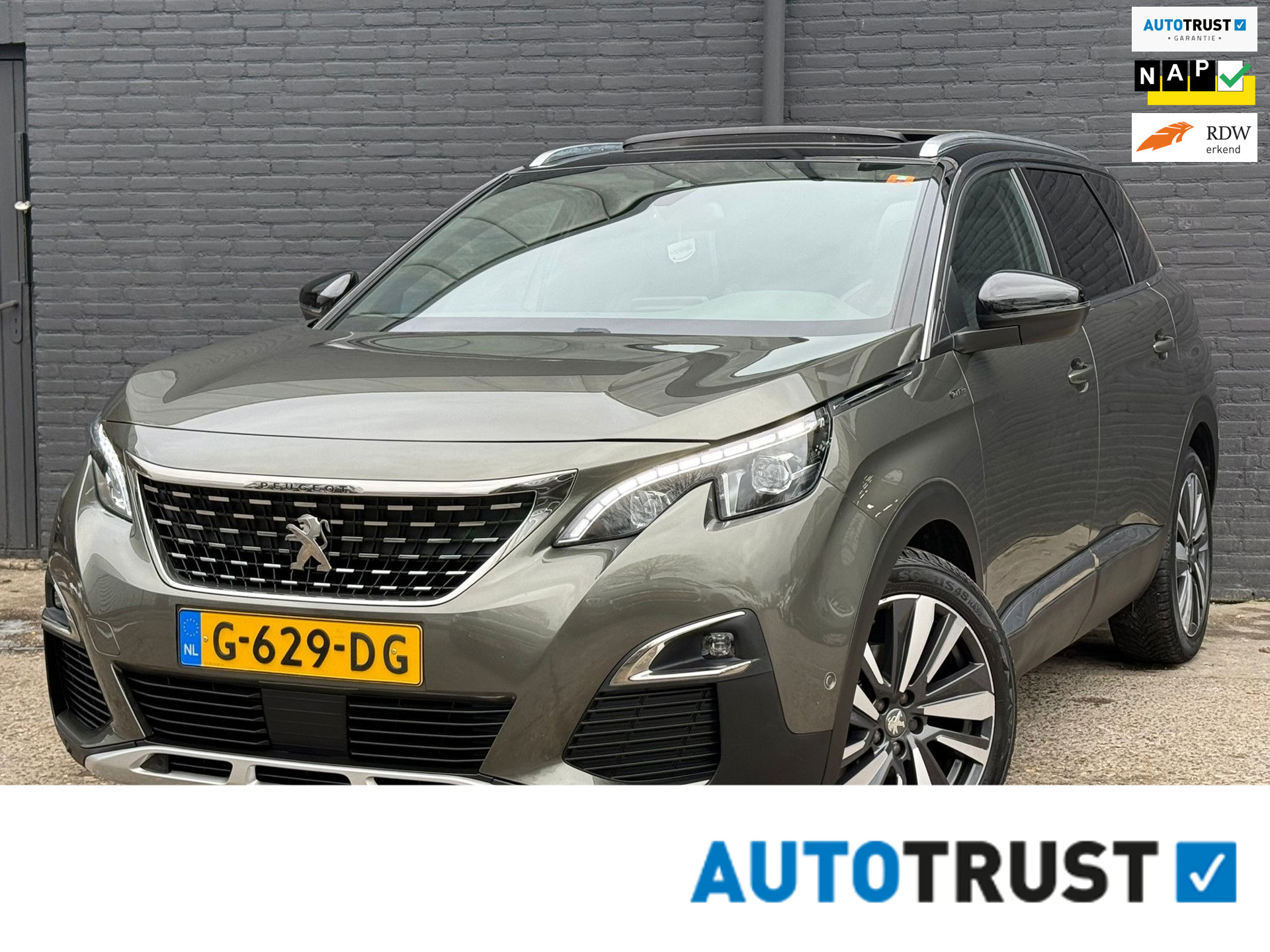 Peugeot 5008 1.2 PureTech Blue Lease GT-Line PANO | NAVI | CAMERA | PDC | KEYLESS | TREKHAAK 2019 - voorkant
